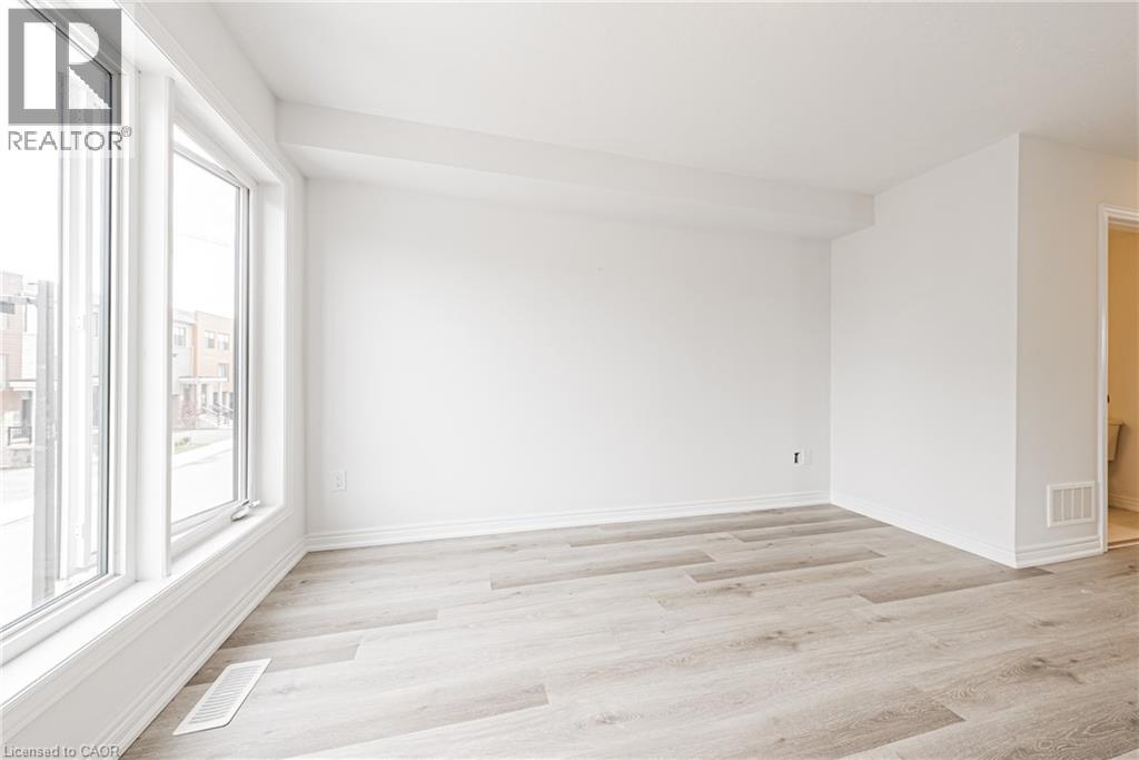 9b Bingham Road, Hamilton, Ontario  L8H 0B5 - Photo 10 - 40819531