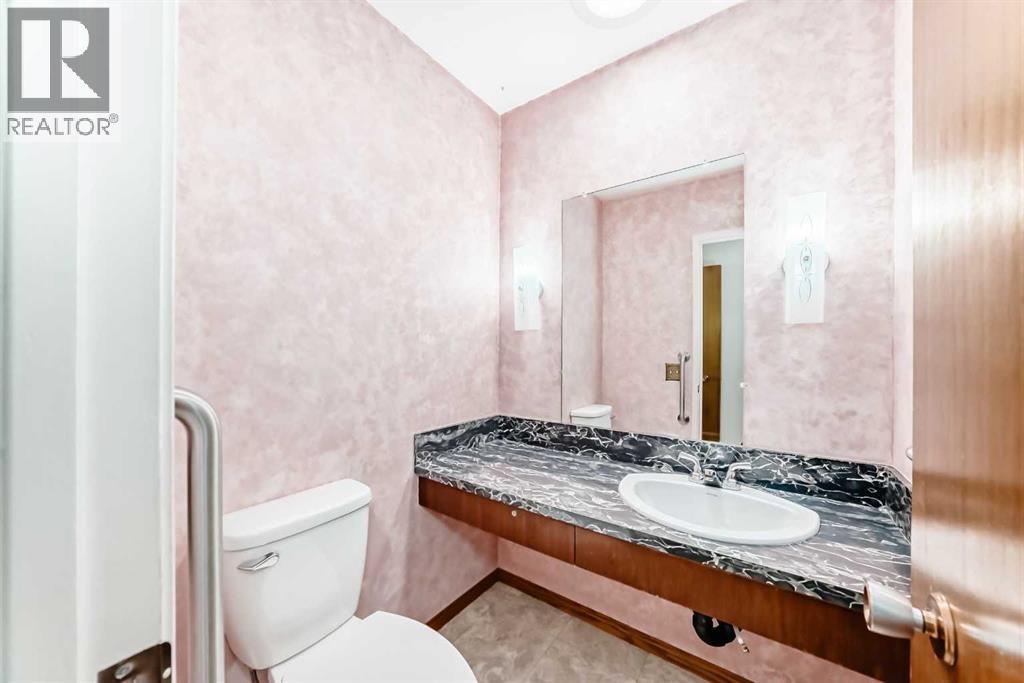 5116 33 Street NW, Calgary, Alberta  T2L 1V4 - Photo 17 - A2299365