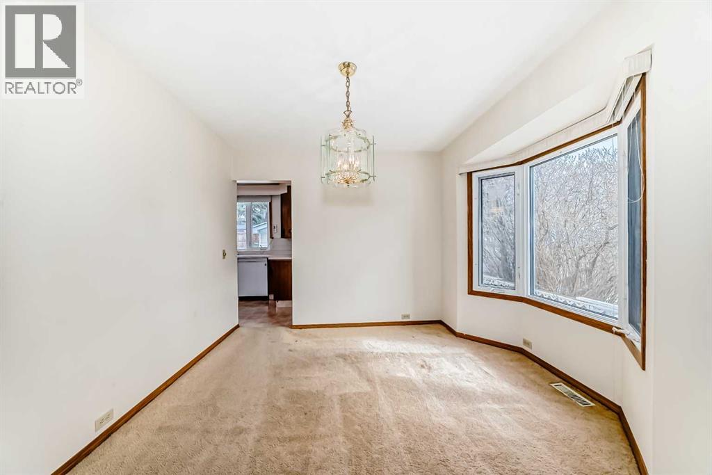 5116 33 Street NW, Calgary, Alberta  T2L 1V4 - Photo 9 - A2299365