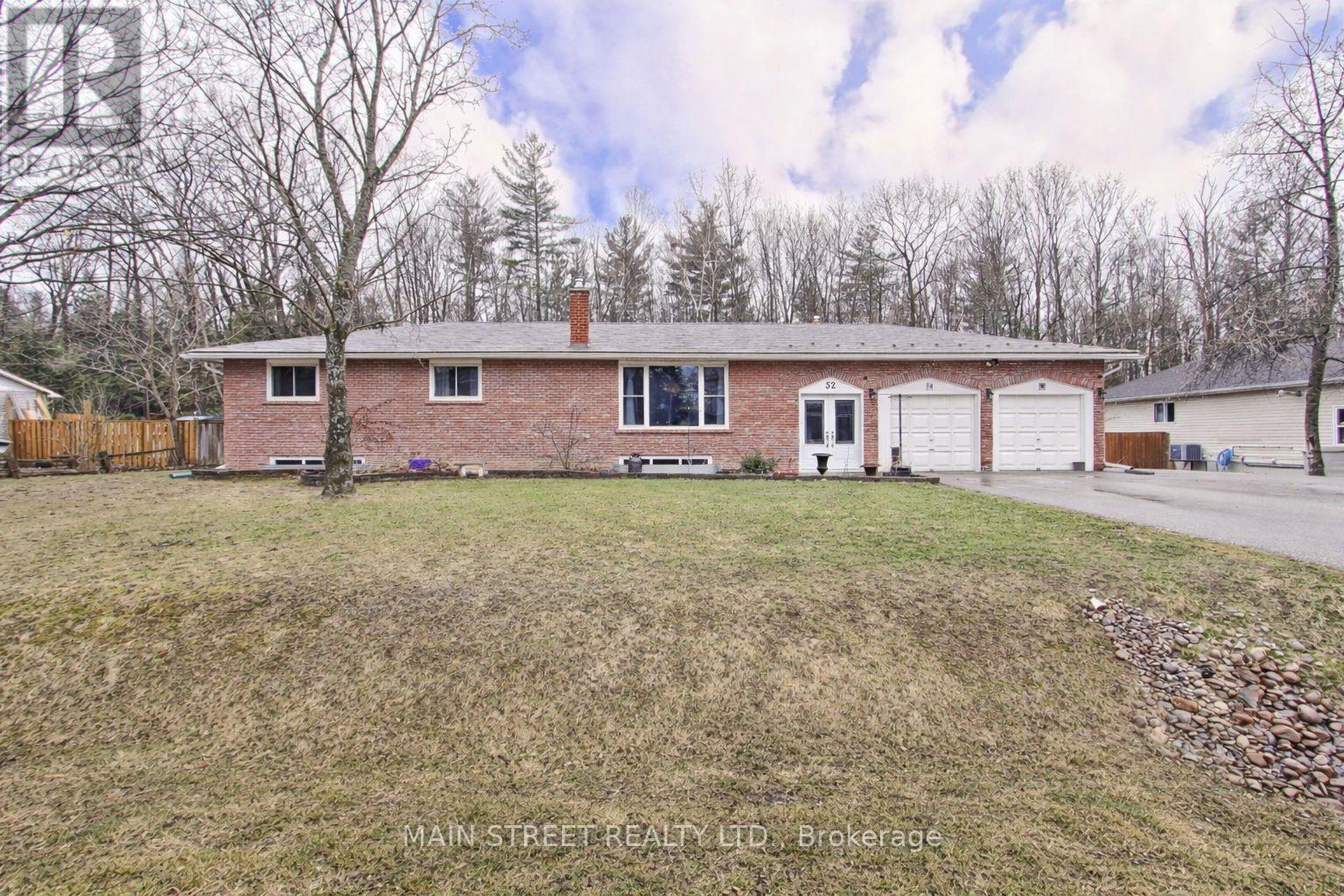 52 MAPLE AVENUE, Georgina, Ontario