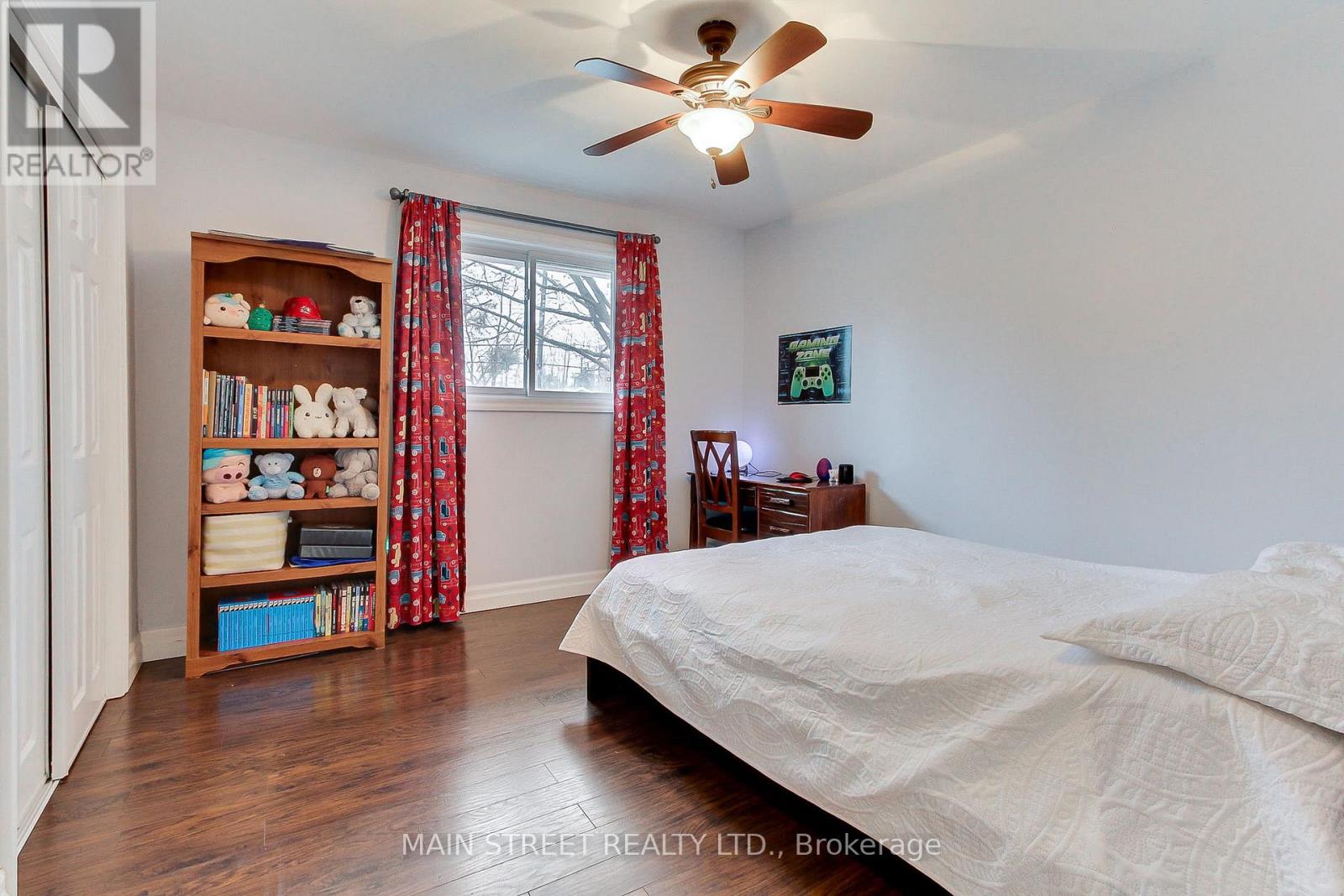 52 Maple Avenue, Georgina, Ontario  L0E 1R0 - Photo 22 - N12987684