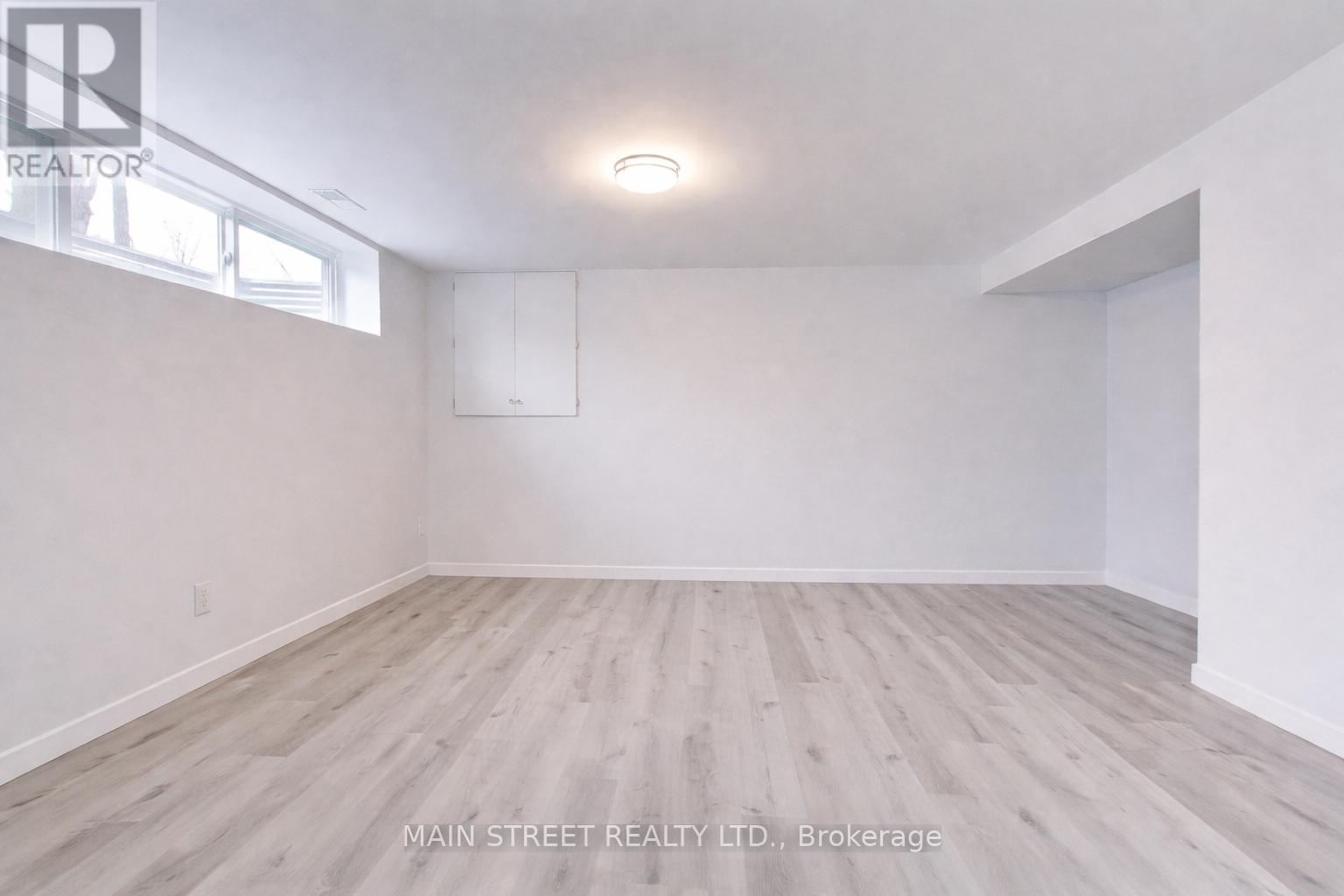 52 Maple Avenue, Georgina, Ontario  L0E 1R0 - Photo 29 - N12987684