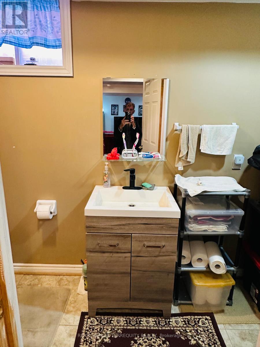 35 Raquel Street, Barrie, Ontario  L4N 9S4 - Photo 11 - S12987670