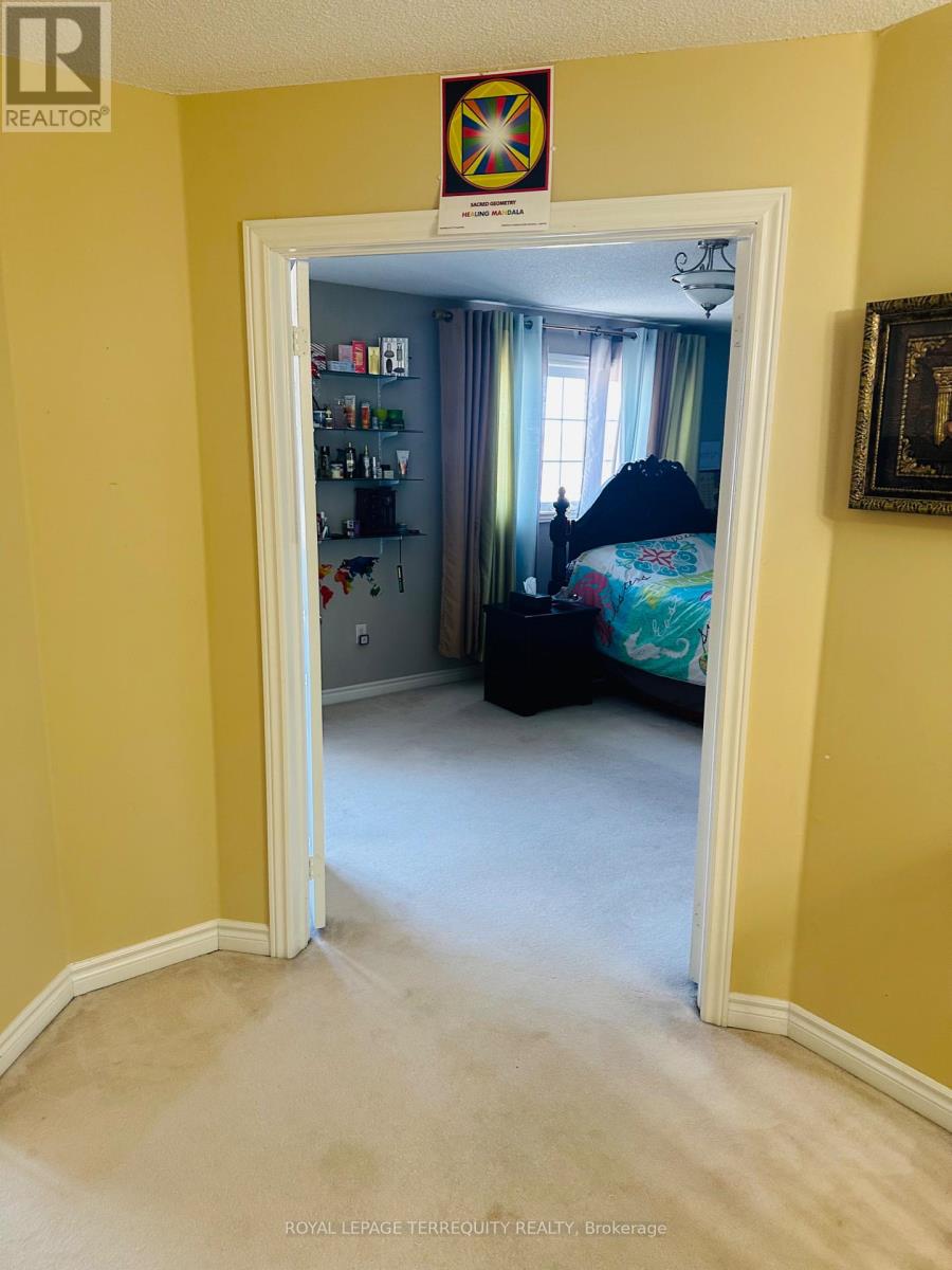 35 Raquel Street, Barrie, Ontario  L4N 9S4 - Photo 7 - S12987670