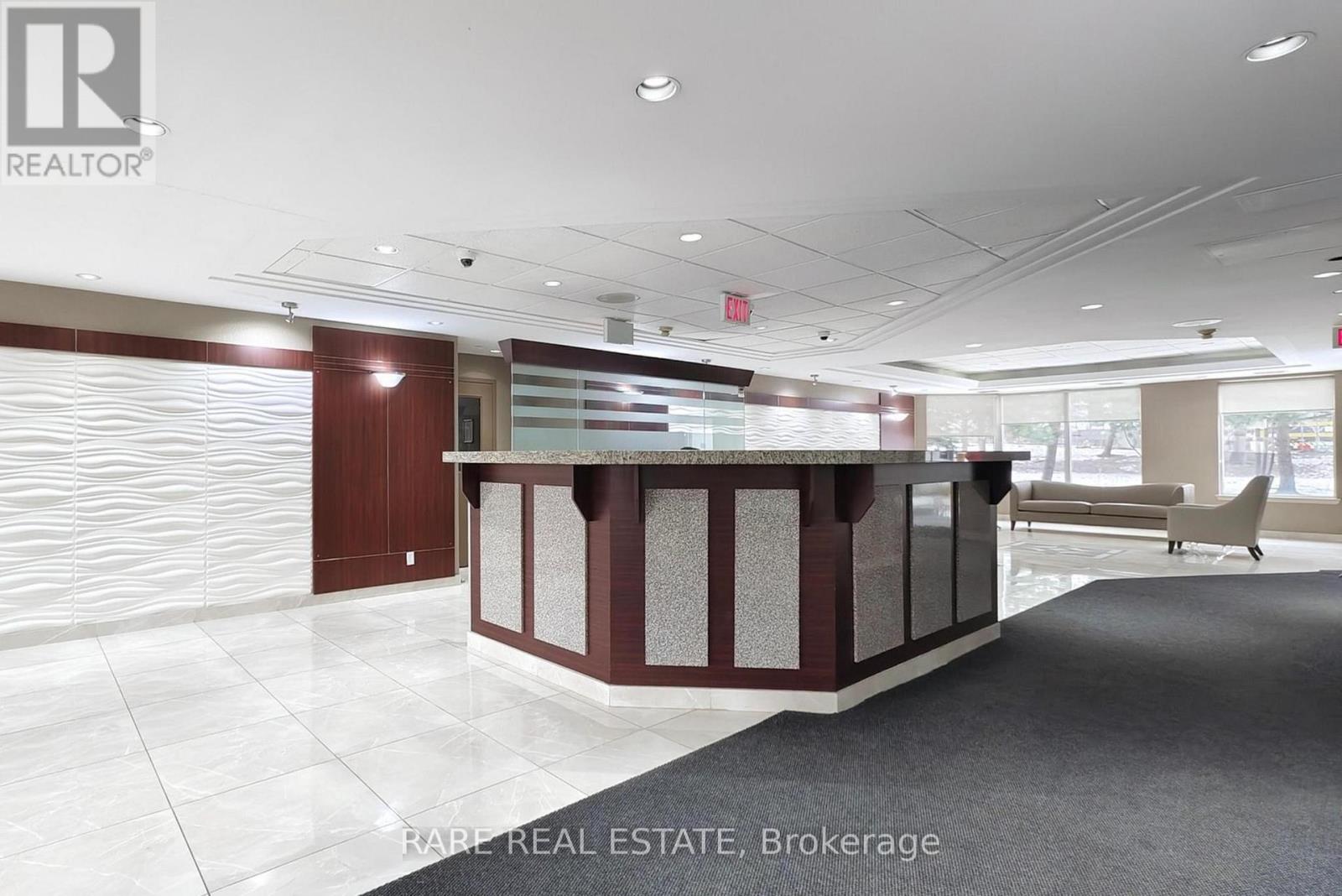 812 - 135 Hillcrest Avenue, Mississauga, Ontario  L5B 4B1 - Photo 31 - W12987666