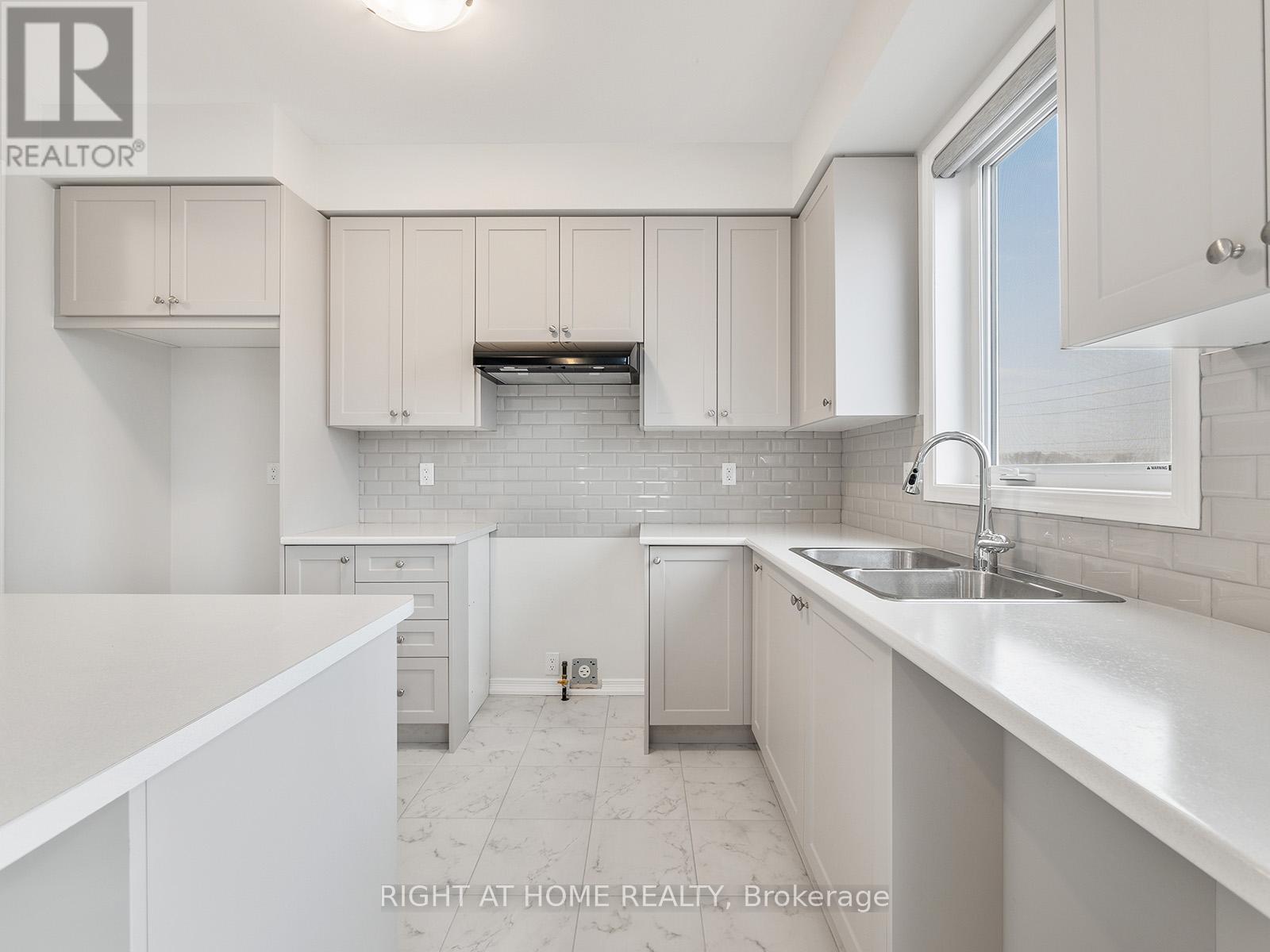 139 Munro Circle, Brantford, Ontario  N3T 5L5 - Photo 13 - X12987678