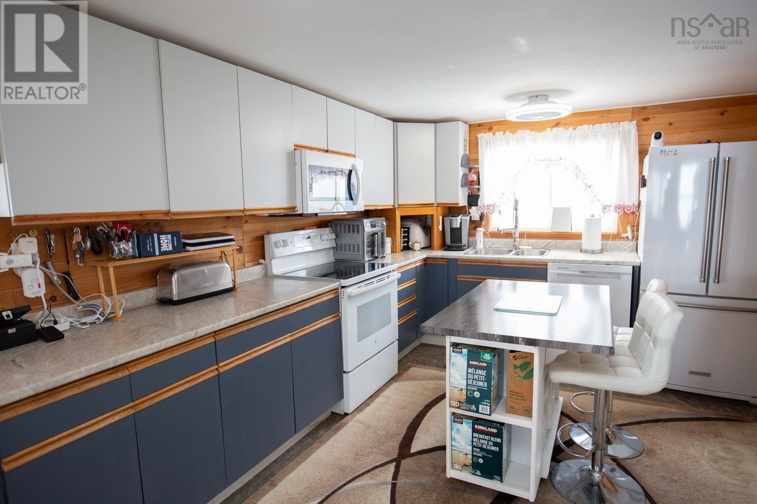 402 Smith Point Road, Fox Harbour, Nova Scotia  B0K 1Y0 - Photo 10 - 202602503