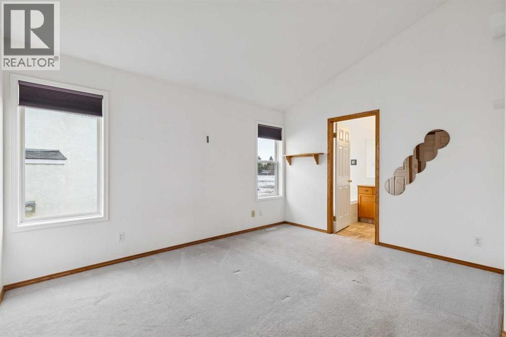 70 Anaheim Green Ne, Calgary, Alberta  T1Y 7A6 - Photo 13 - A2258872