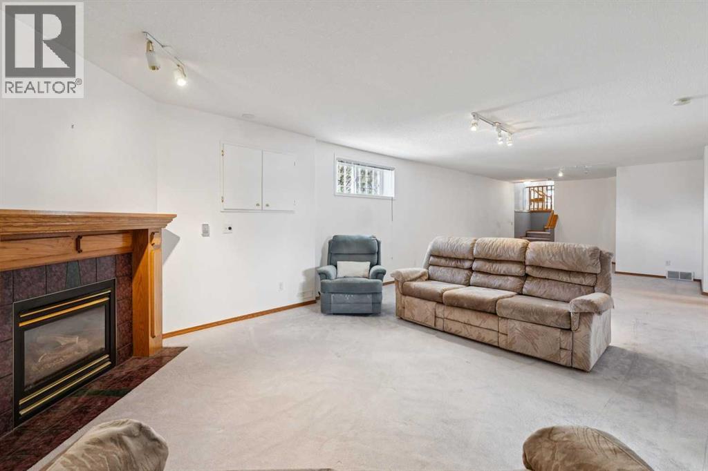 70 Anaheim Green Ne, Calgary, Alberta  T1Y 7A6 - Photo 21 - A2258872