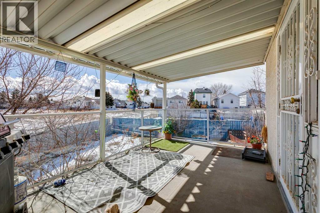 70 Anaheim Green Ne, Calgary, Alberta  T1Y 7A6 - Photo 26 - A2258872
