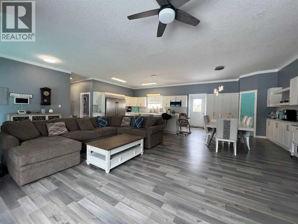 4024 6 Avenue, Edson, Alberta  T7E 1A3 - Photo 24 - A2297962