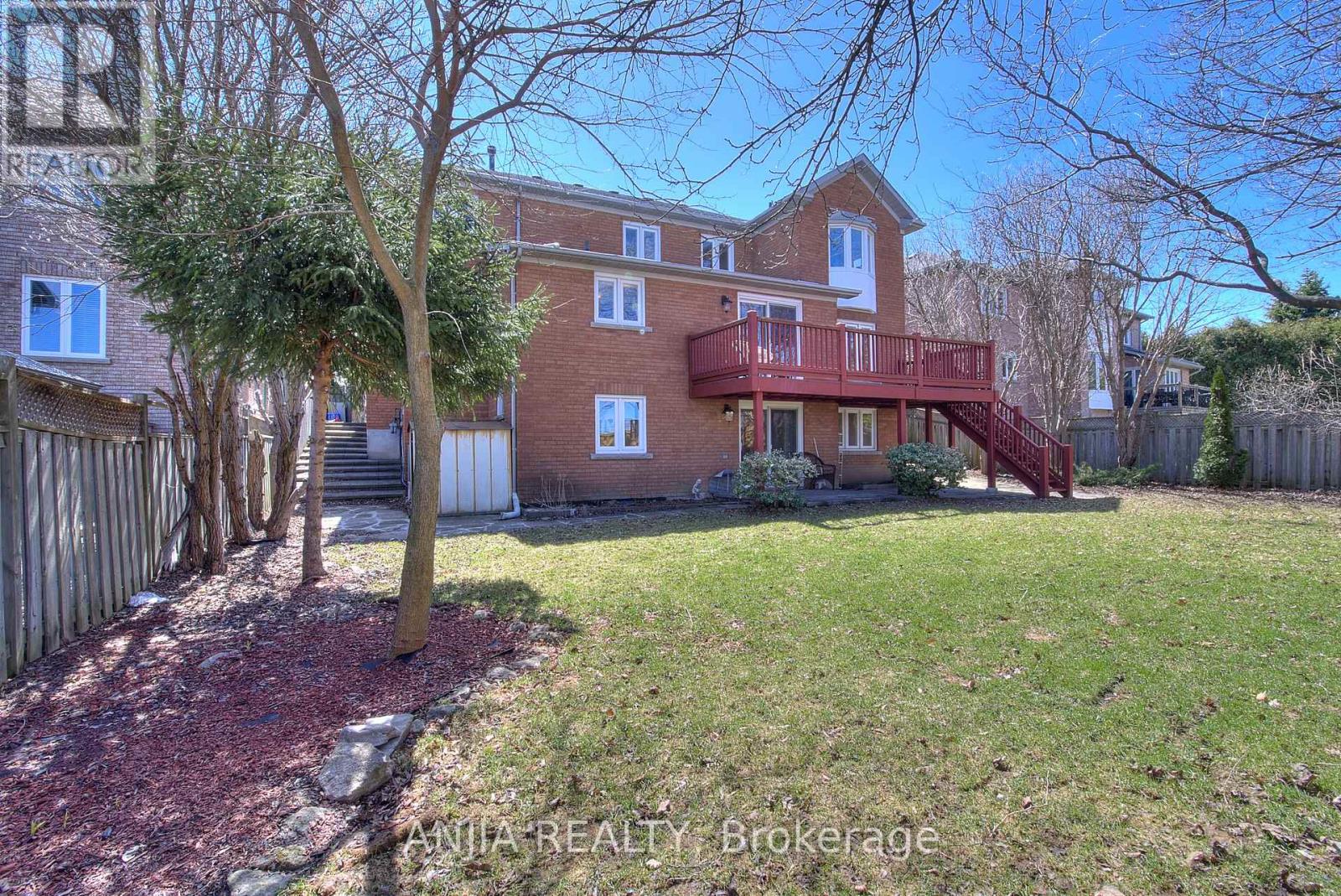 22 Chiltern Hill, Richmond Hill, Ontario  L4B 3B8 - Photo 22 - N12986632