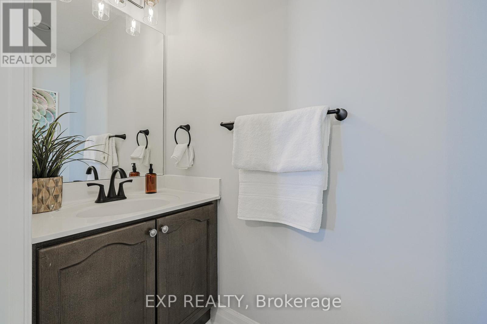 1101 - 58 Marine Parade Drive, Toronto, Ontario  M8V 4G1 - Photo 10 - W12980714