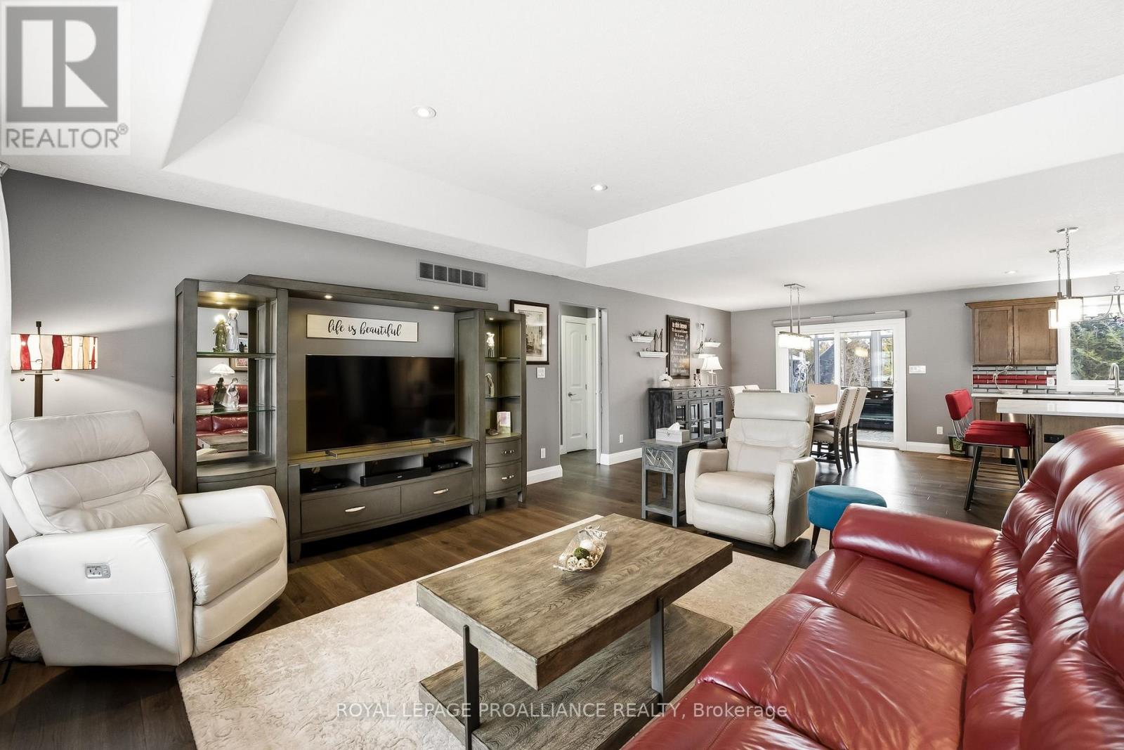 3741 County Road 3, Prince Edward County, Ontario  K0K 1L0 - Photo 9 - X12812606