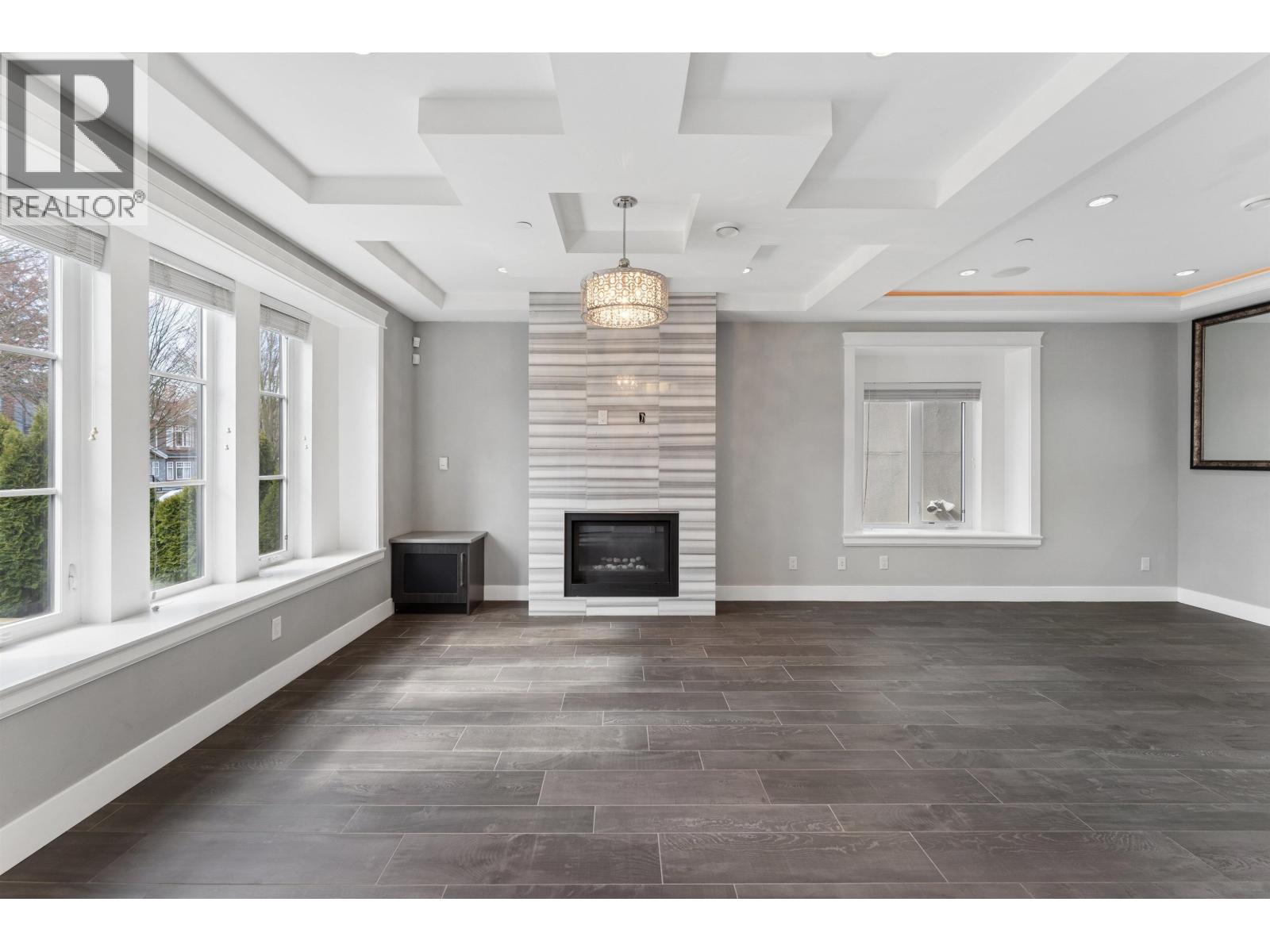 3233 Grant Street, Vancouver, British Columbia  V5K 3J1 - Photo 4 - R3102908