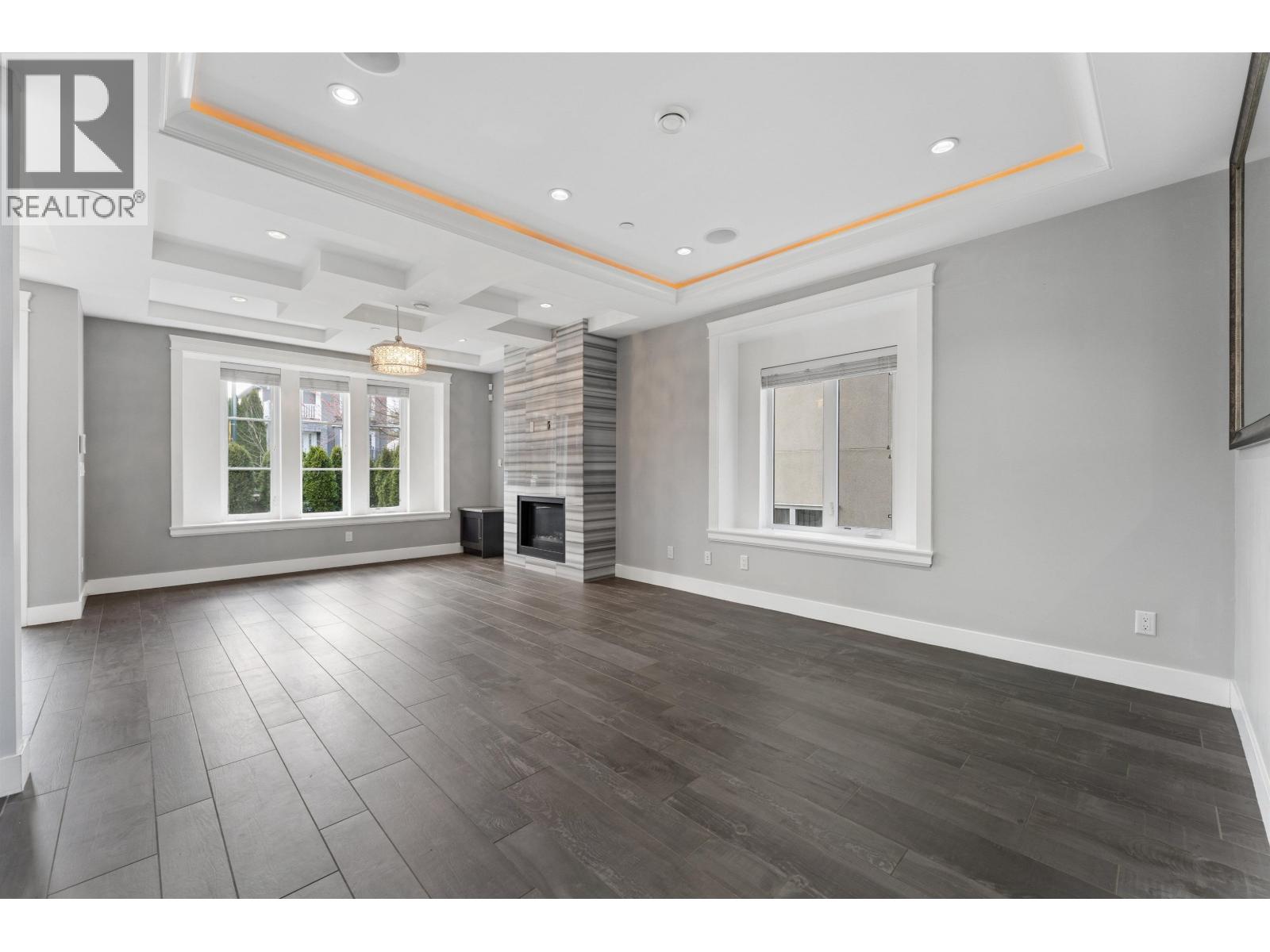 3233 Grant Street, Vancouver, British Columbia  V5K 3J1 - Photo 3 - R3102908