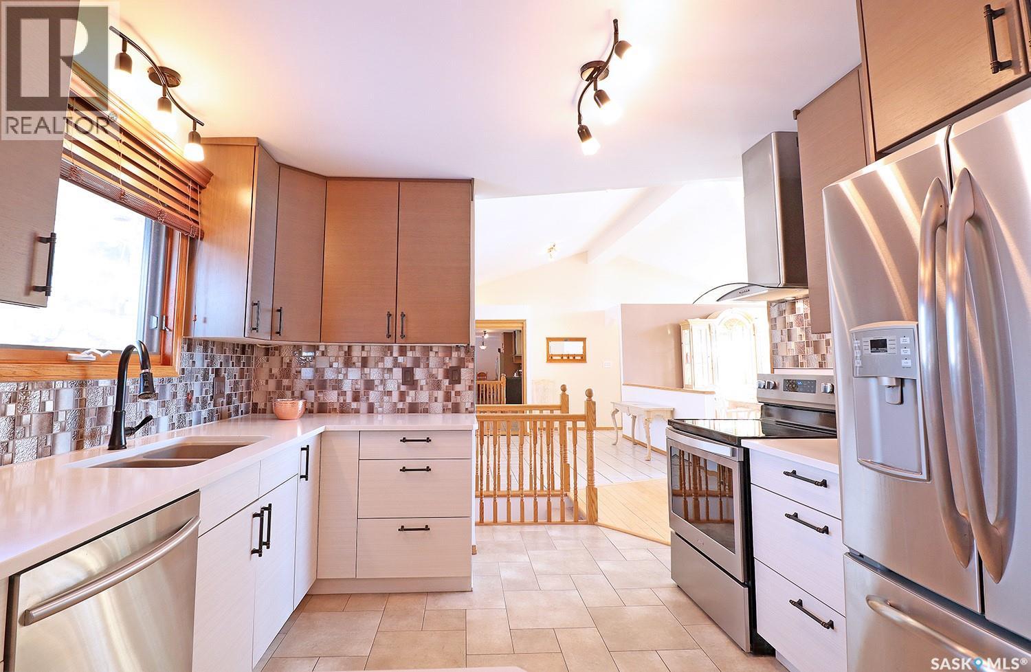 110 Logan Crescent E, Yorkton, Saskatchewan  S3N 0V9 - Photo 12 - SK031271