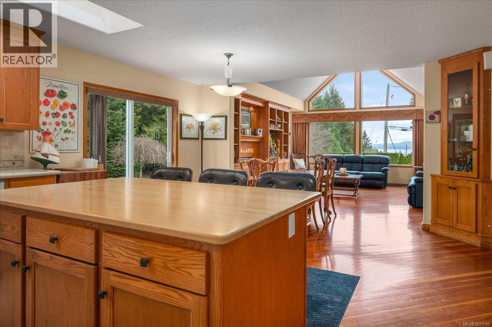 548 Fourneau Way, Parksville, British Columbia  V9P 2J7 - Photo 20 - 1031795