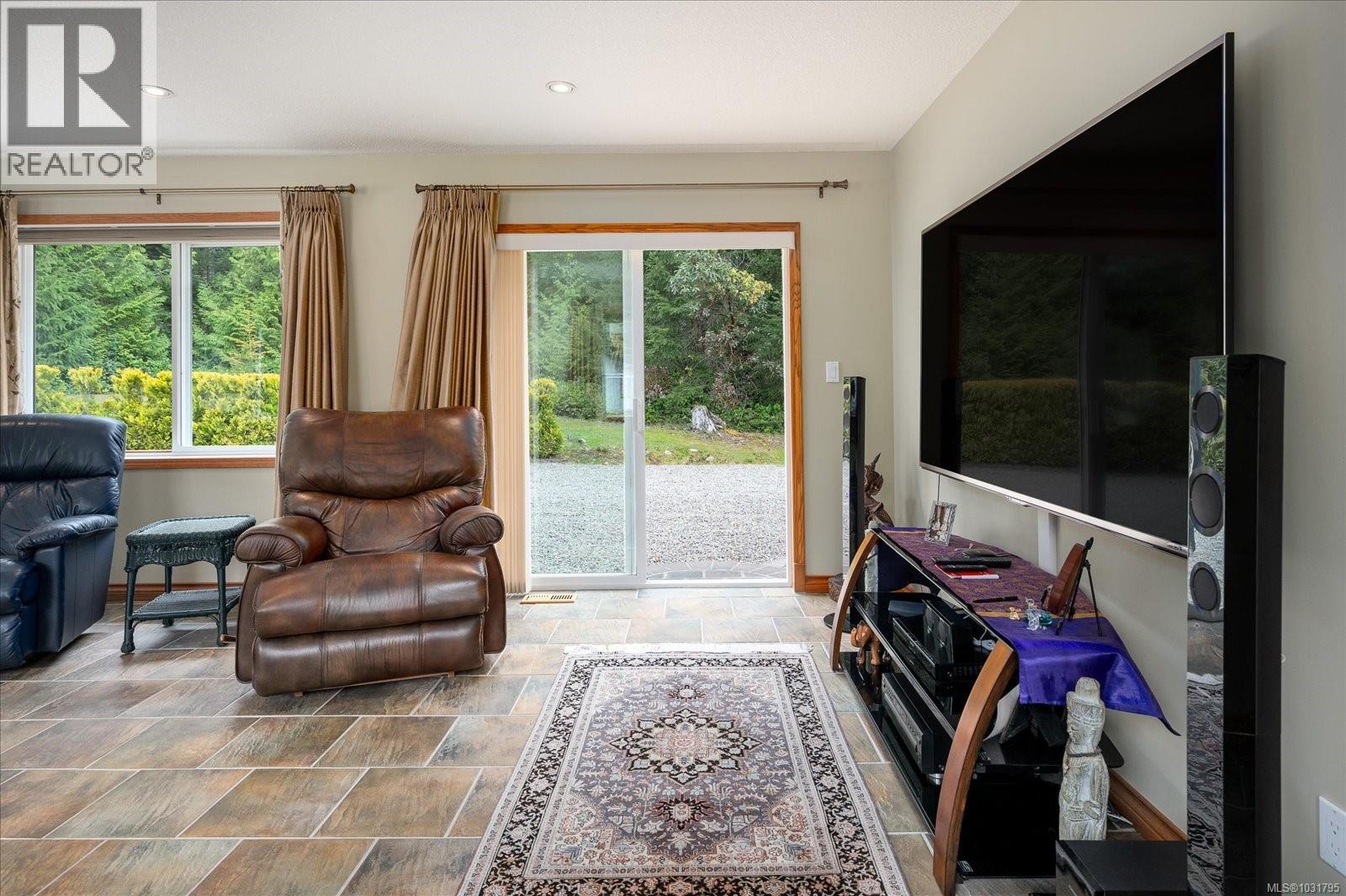 548 Fourneau Way, Parksville, British Columbia  V9P 2J7 - Photo 28 - 1031795