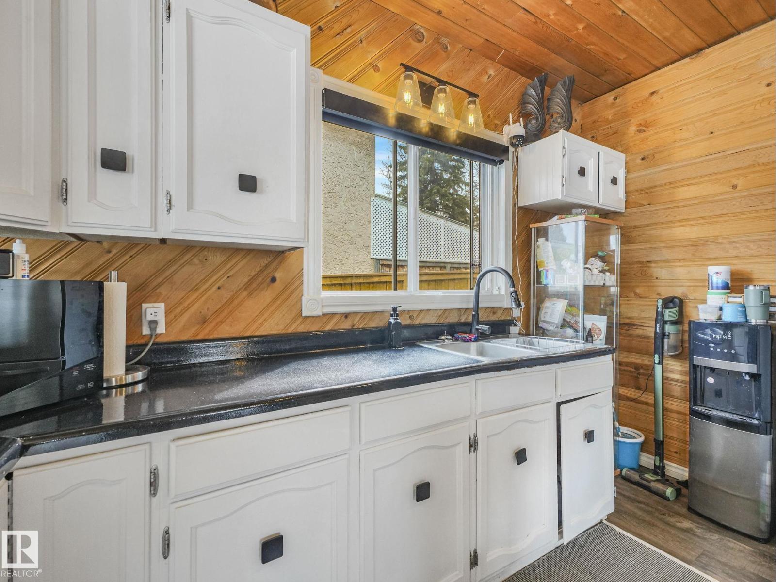 213 Crystal Springs Dr, Rural Wetaskiwin County, Alberta  T0C 2V0 - Photo 11 - E4481021