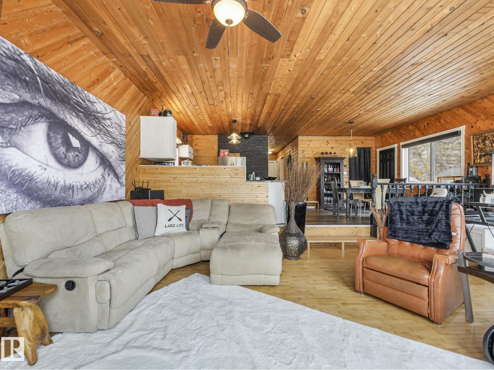 213 Crystal Springs Dr, Rural Wetaskiwin County, Alberta  T0C 2V0 - Photo 18 - E4481021