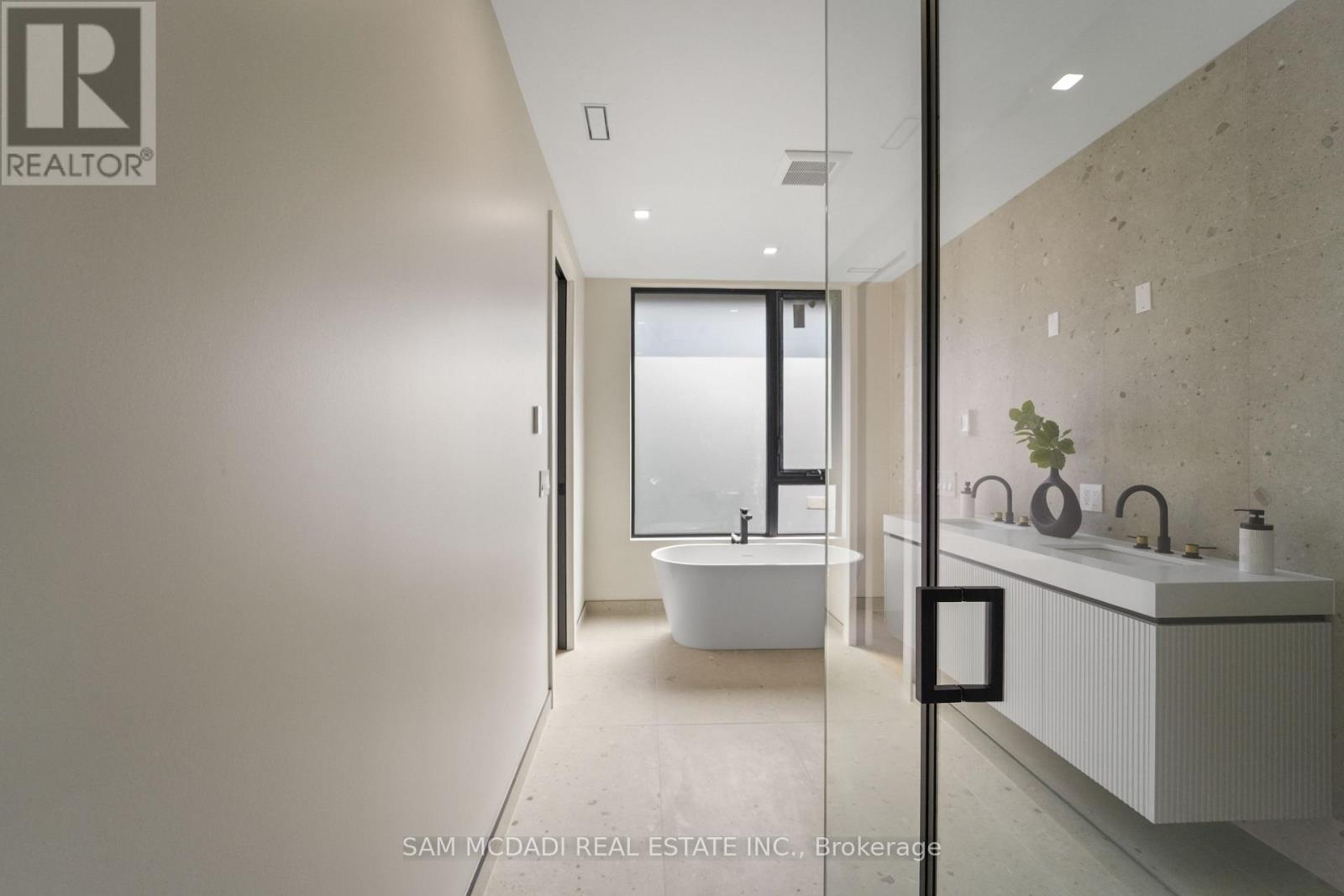 362 Meadow Wood Lane, Mississauga, Ontario  L5J 2S9 - Photo 28 - W12987704