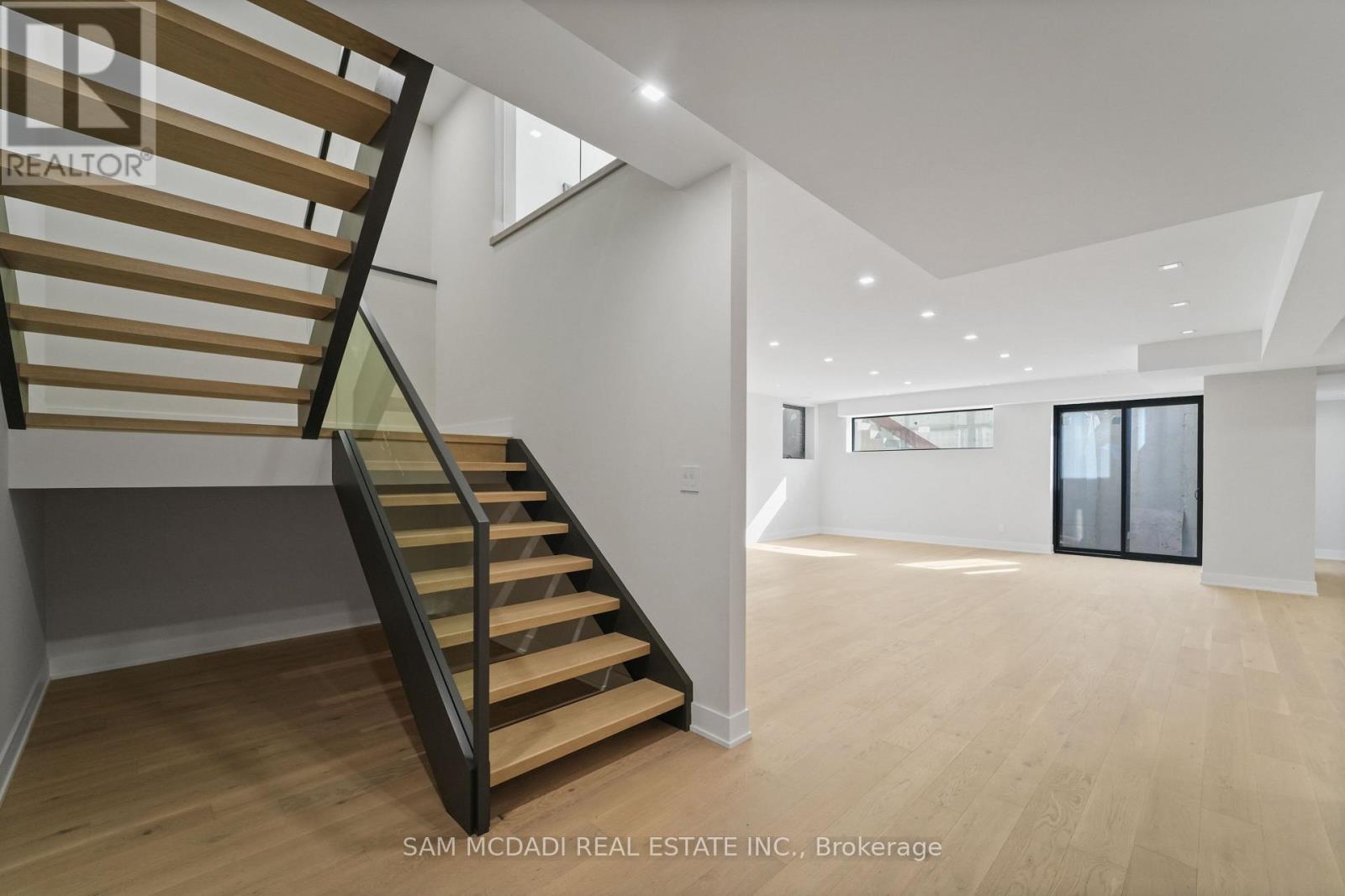 362 Meadow Wood Lane, Mississauga, Ontario  L5J 2S9 - Photo 36 - W12987704