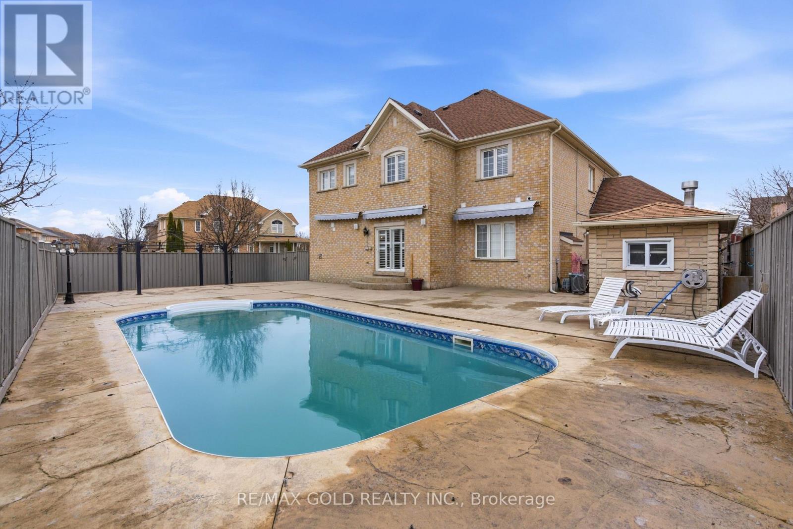 2 Calderstone Road, Brampton, Ontario  L6P 2A4 - Photo 42 - W12980560