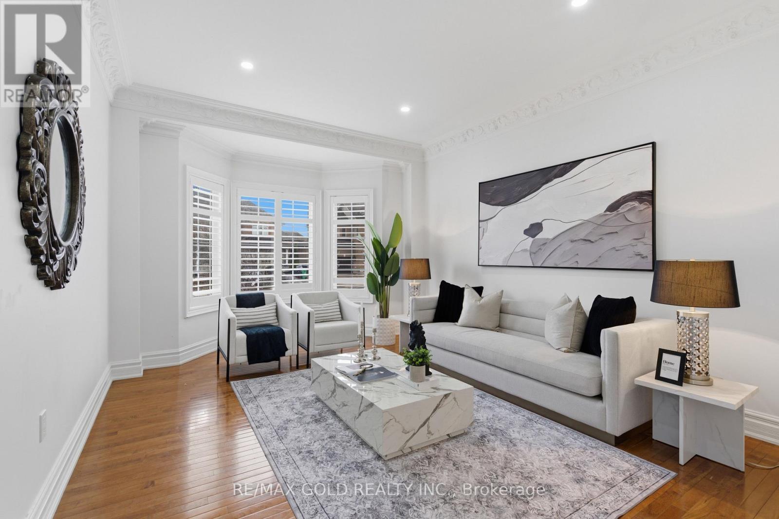 2 Calderstone Road, Brampton, Ontario  L6P 2A4 - Photo 9 - W12980560