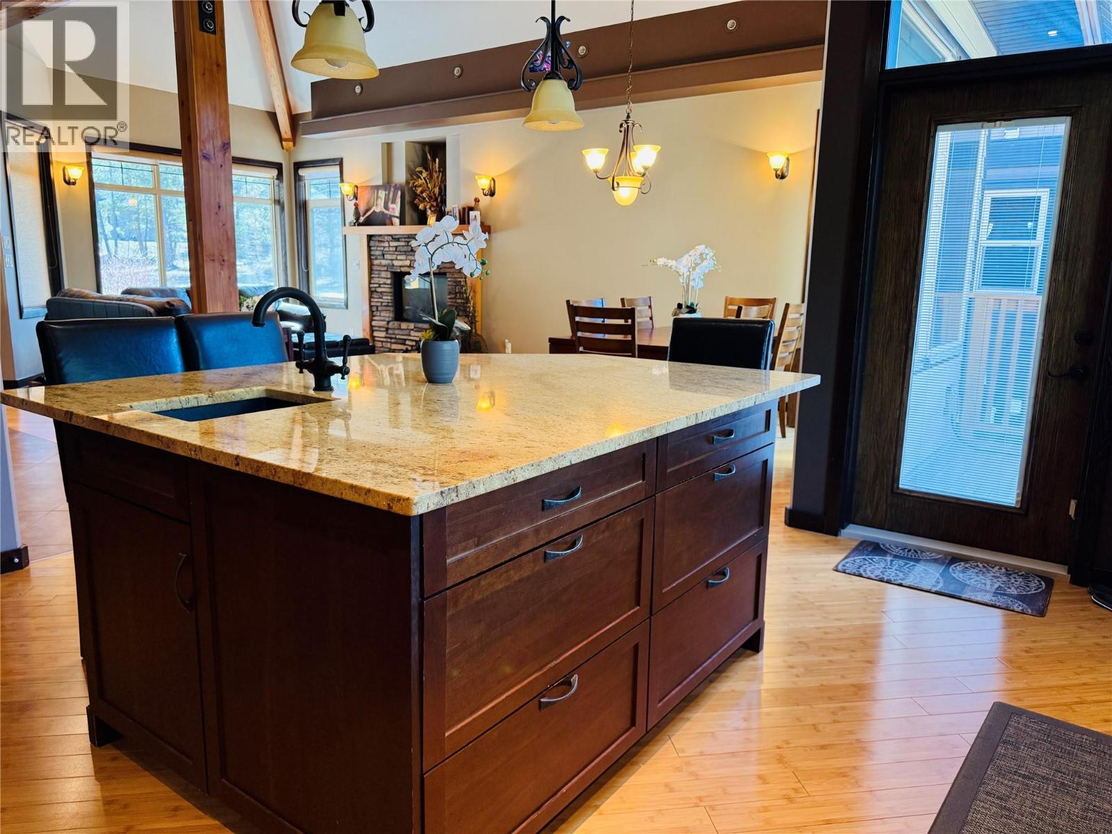 4997 Eaglebrook Court, Fairmont Hot Springs, British Columbia  V0B 1L1 - Photo 17 - 10383103