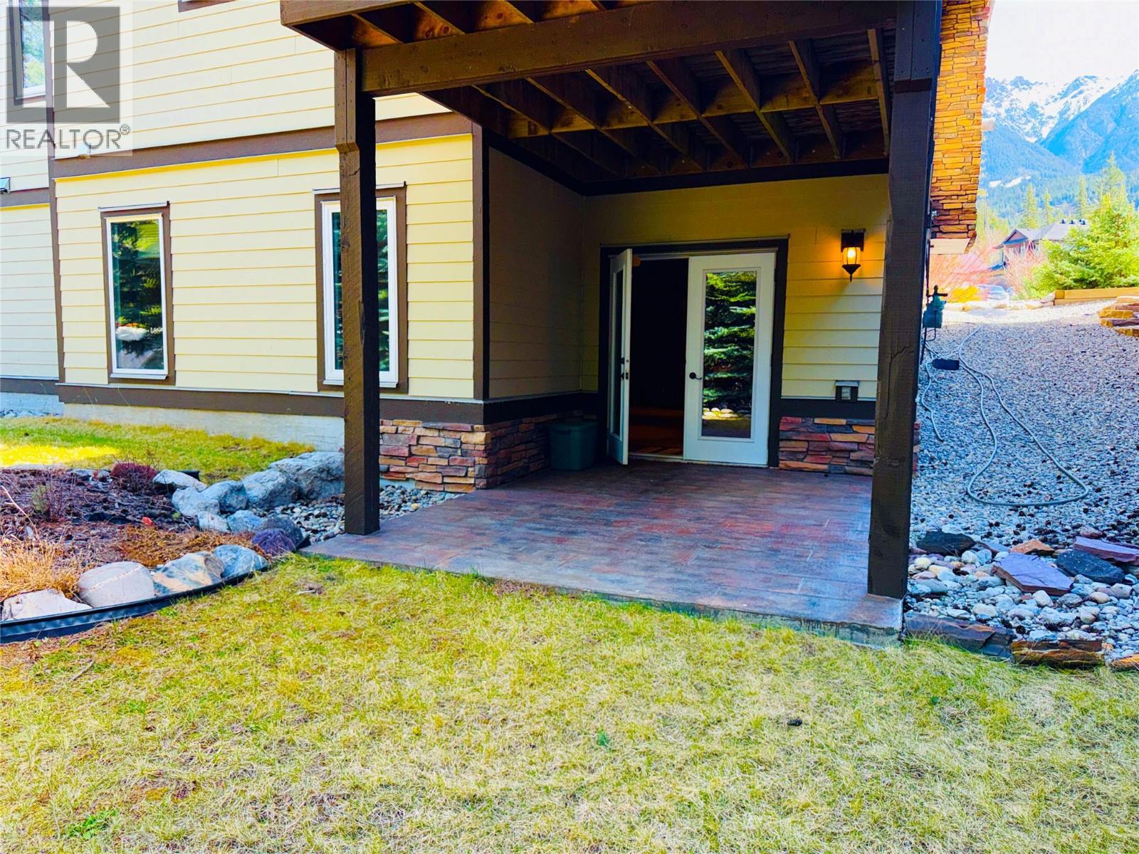 4997 Eaglebrook Court, Fairmont Hot Springs, British Columbia  V0B 1L1 - Photo 47 - 10383103