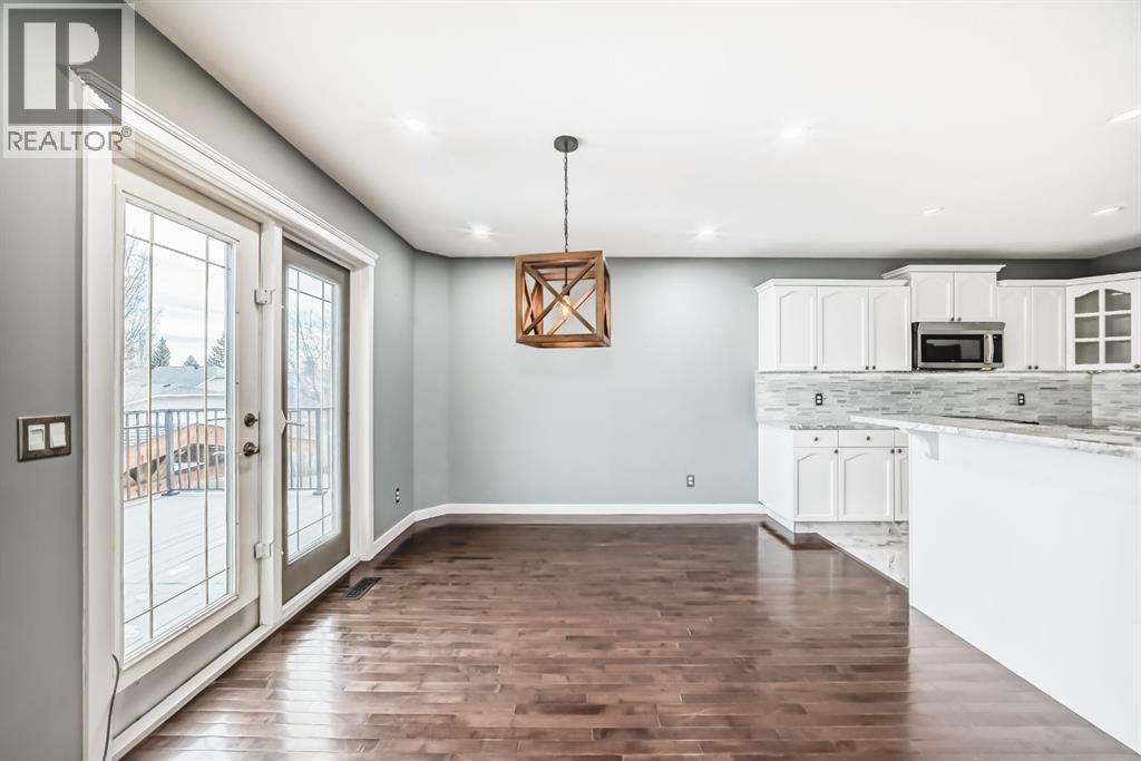 40 Cimarron Crescent, Okotoks, Alberta  T1S 1S7 - Photo 7 - A2286719