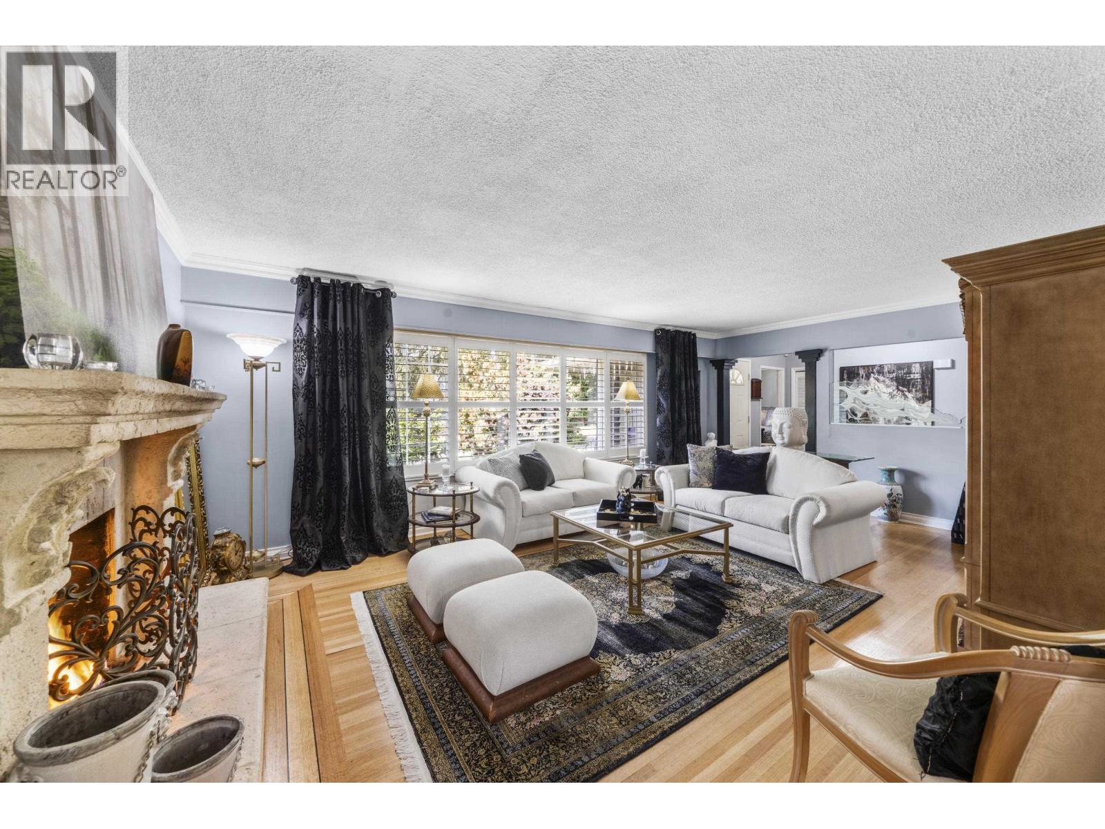 605 Victor Street, Coquitlam, British Columbia  V3J 3V4 - Photo 3 - R3048340