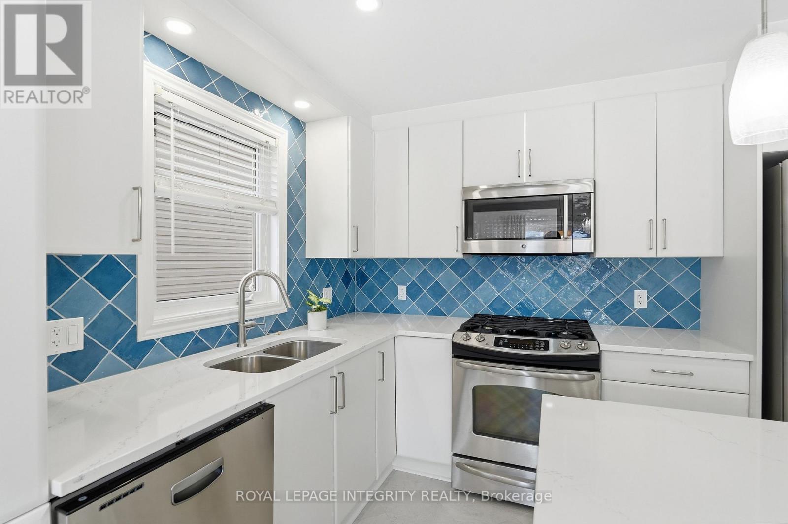 317 Mercury Street, Clarence-Rockland, Ontario  K4K 0G7 - Photo 9 - X12818518