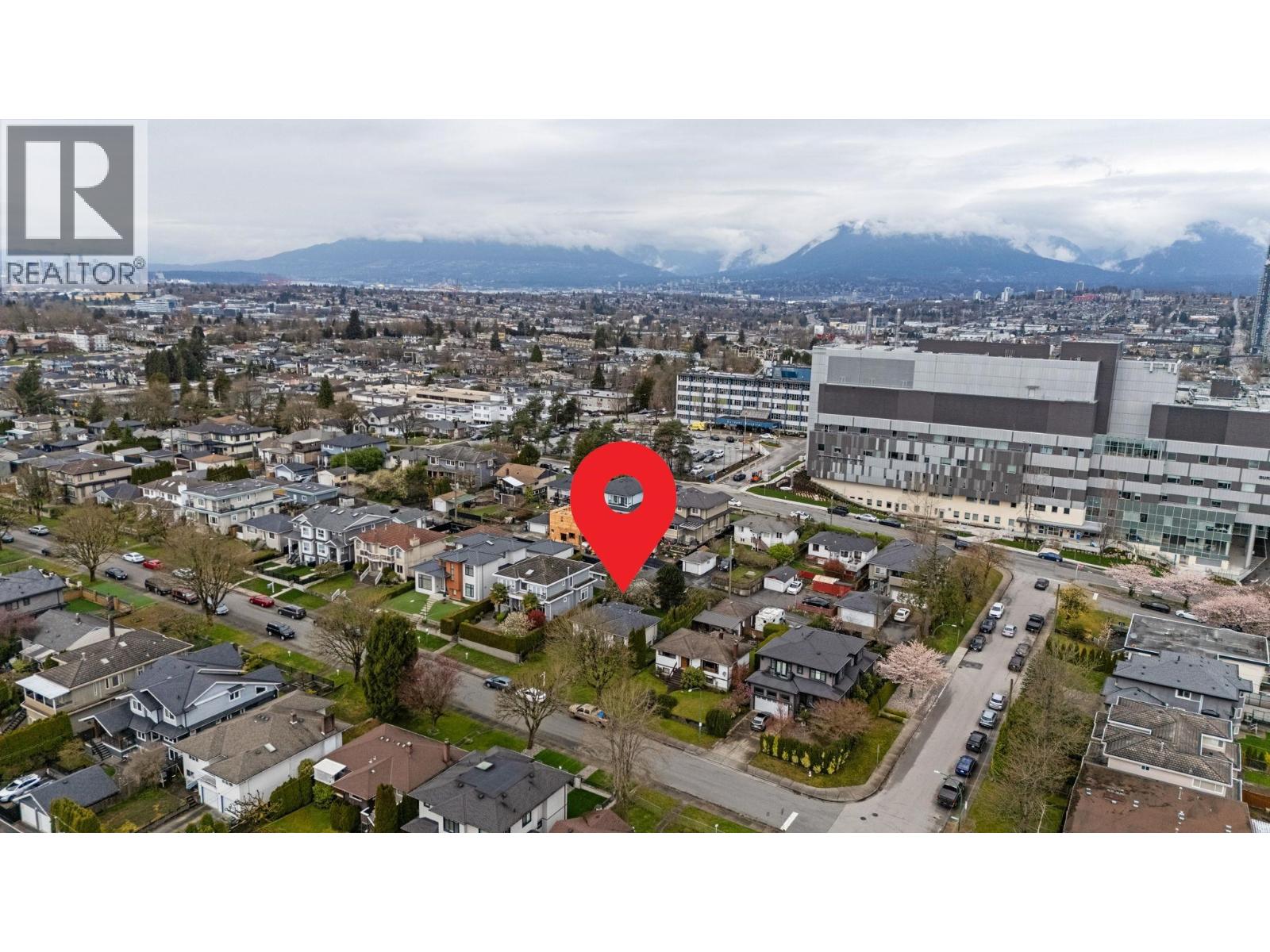 3977 Forest Street, Burnaby, British Columbia  V5G 1W7 - Photo 7 - R3108103