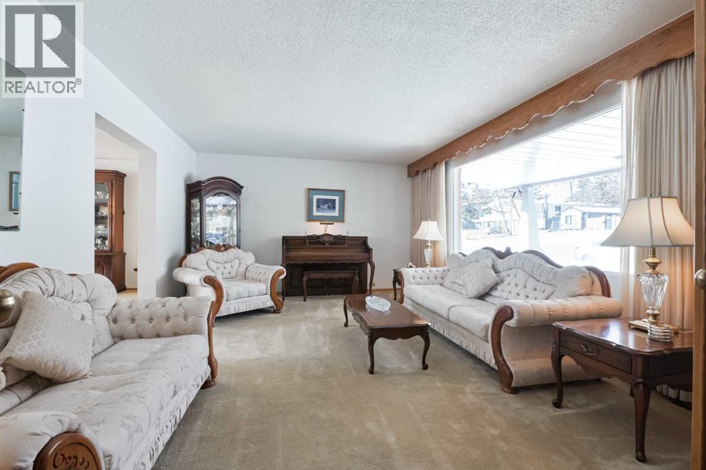 3127 Underhill Drive Nw, Calgary, Alberta  T2N 4E4 - Photo 8 - A2295556