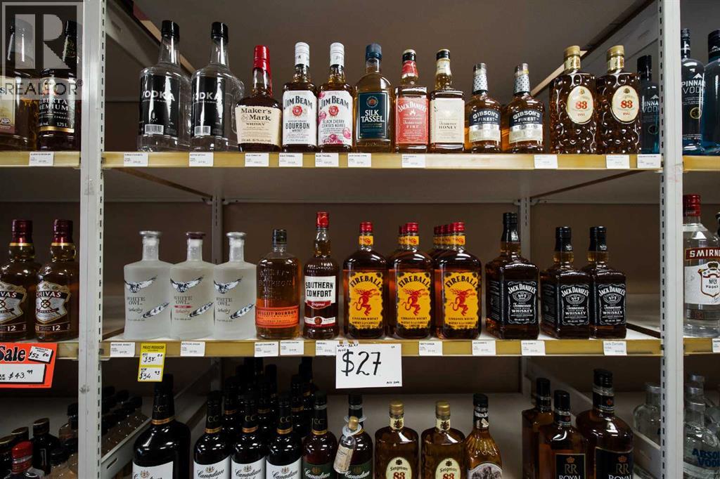 1234 12  Ne, Calgary, Alberta  T1Y 3T5 - Photo 16 - A2297704