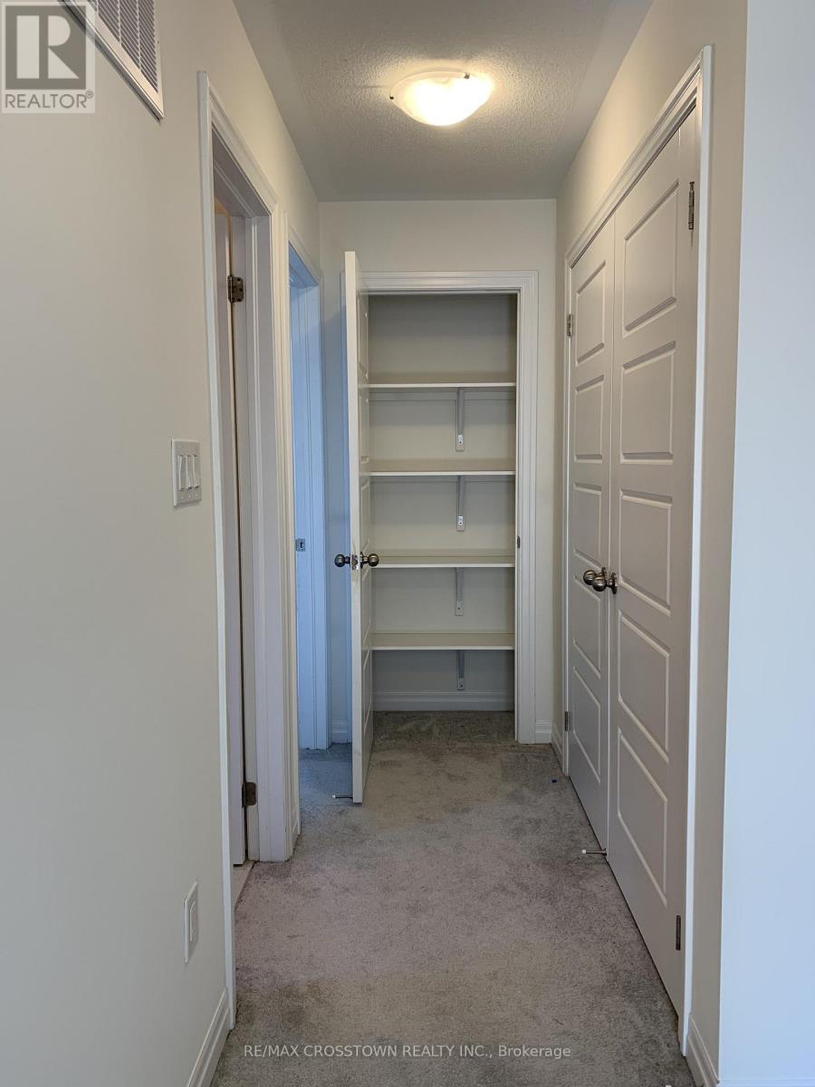 179 William Booth Avenue, Newmarket, Ontario  L3Y 4V9 - Photo 11 - N12985204