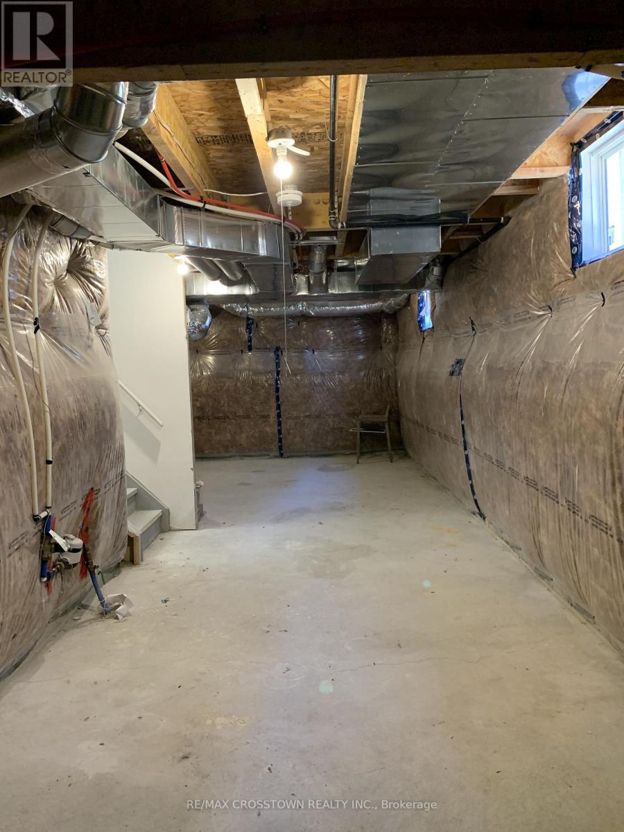 179 William Booth Avenue, Newmarket, Ontario  L3Y 4V9 - Photo 23 - N12985204