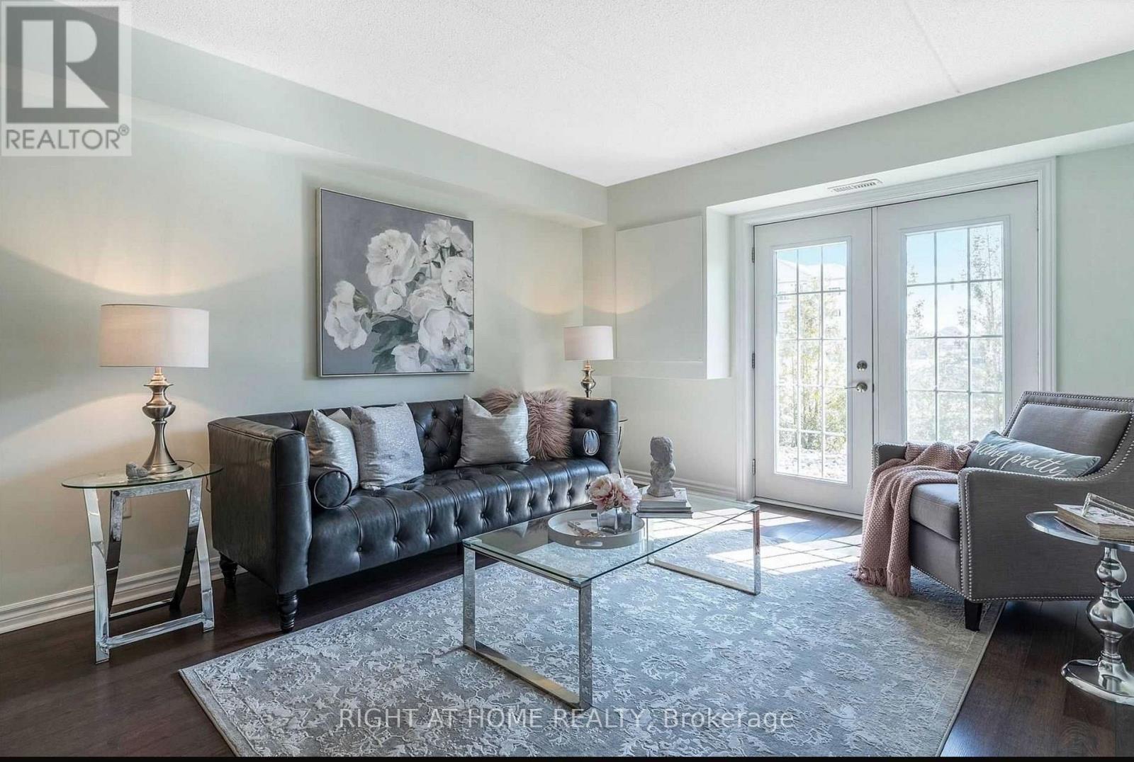 110 - 1360 Main Street, Milton, Ontario  L9T 7S5 - Photo 5 - W12987722