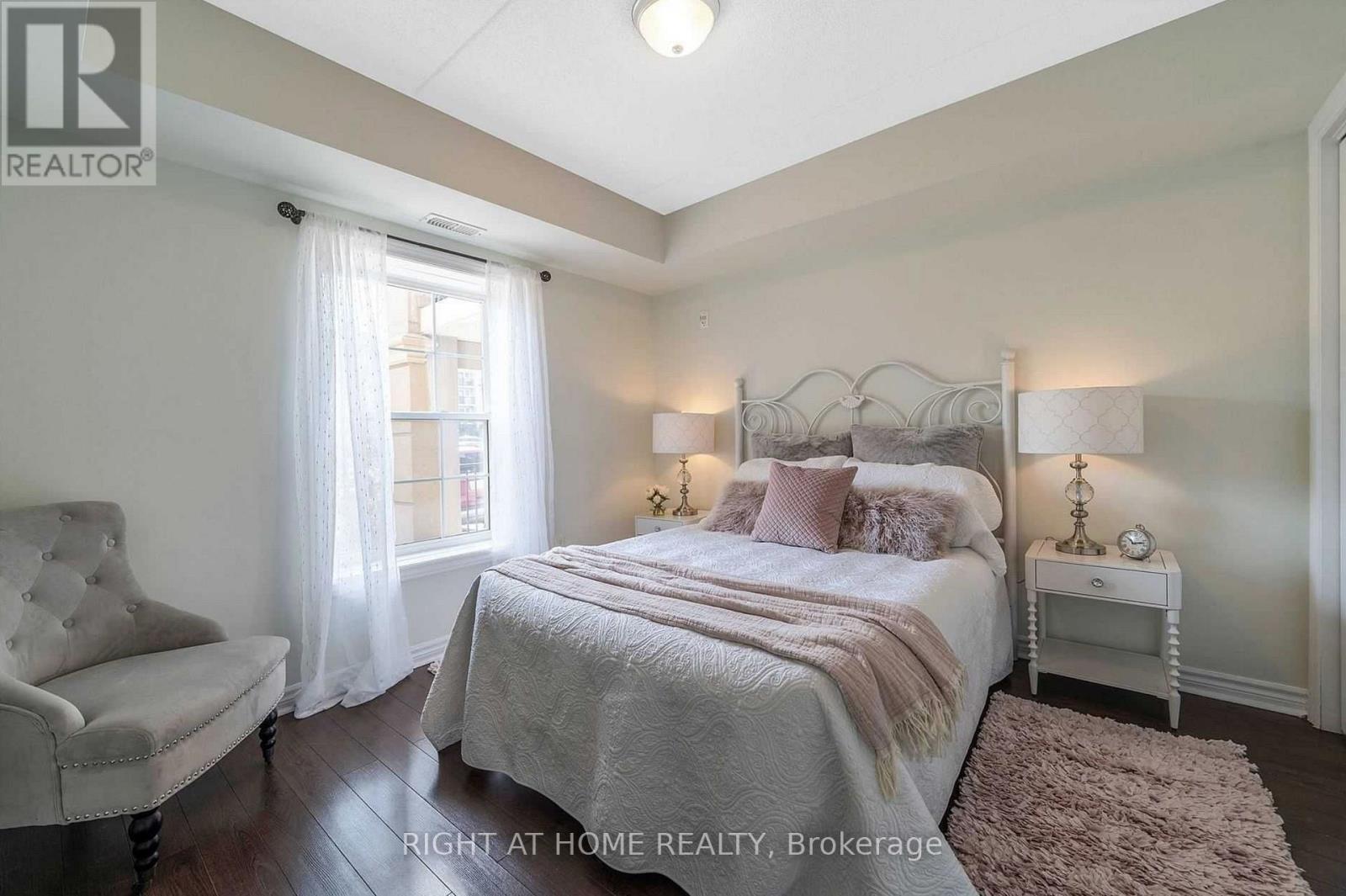 110 - 1360 Main Street, Milton, Ontario  L9T 7S5 - Photo 6 - W12987722