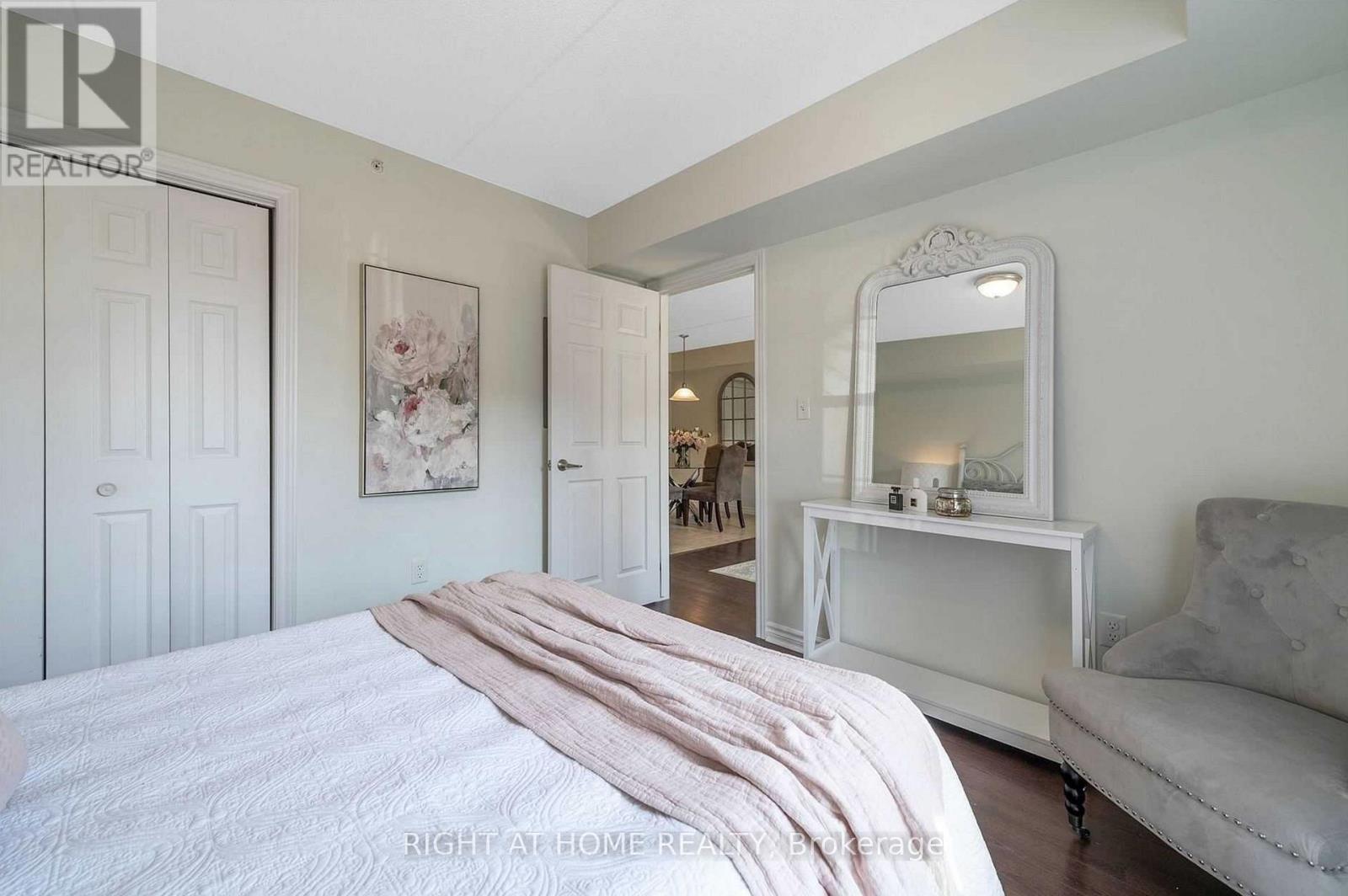 110 - 1360 Main Street, Milton, Ontario  L9T 7S5 - Photo 7 - W12987722