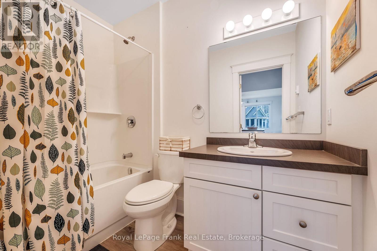 219 - 11 Hollow Lane, Prince Edward County, Ontario  K0K 1P0 - Photo 15 - X12987714