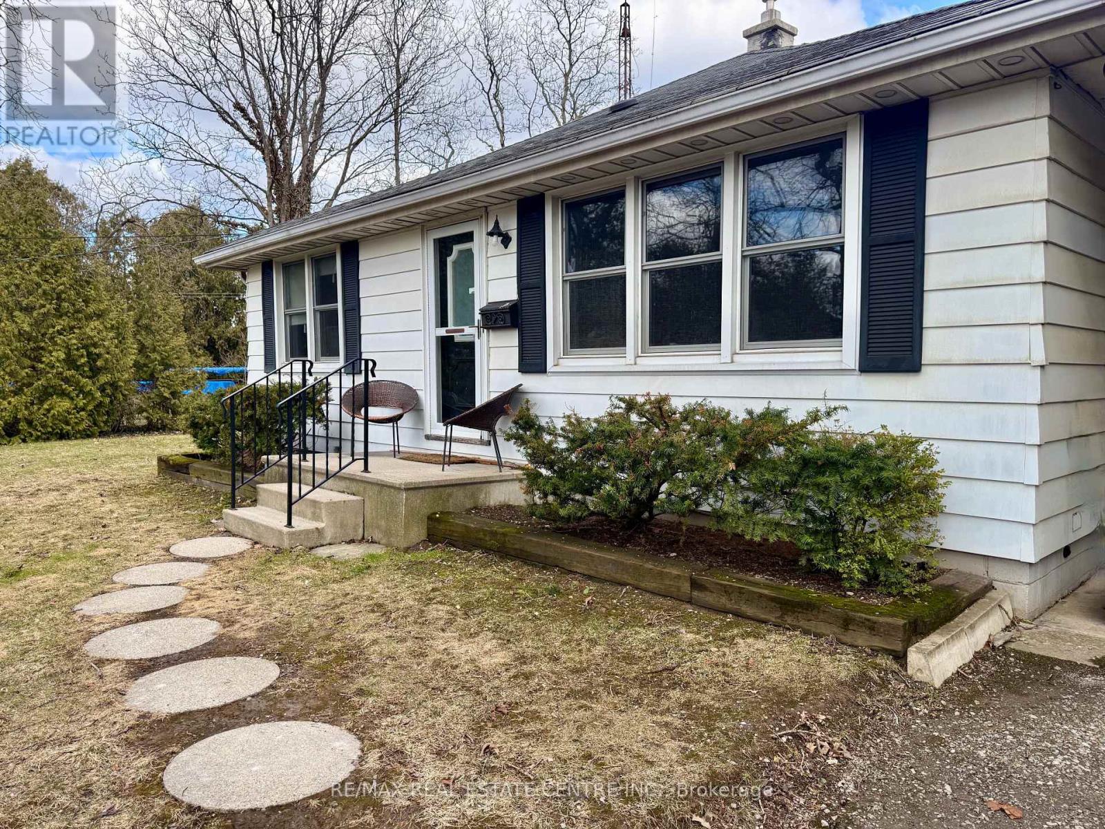 879 West 5th Street, Hamilton, Ontario  L9C 5R4 - Photo 5 - X12987724