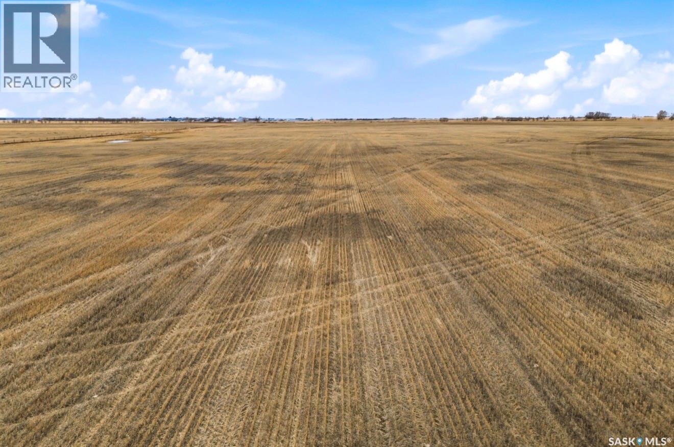 Weyburn Durum Quarter, Weyburn Rm No. 67, Saskatchewan  S4H 3J9 - Photo 5 - SK032686