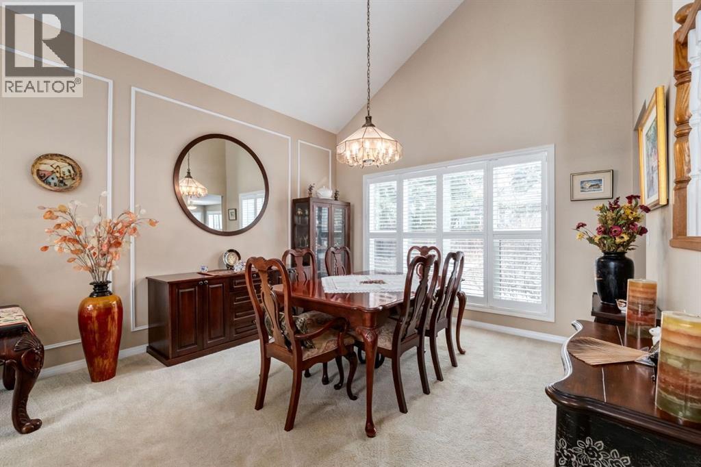 51 Woodacres Crescent Sw, Calgary, Alberta  T2W 4V5 - Photo 6 - A2298947