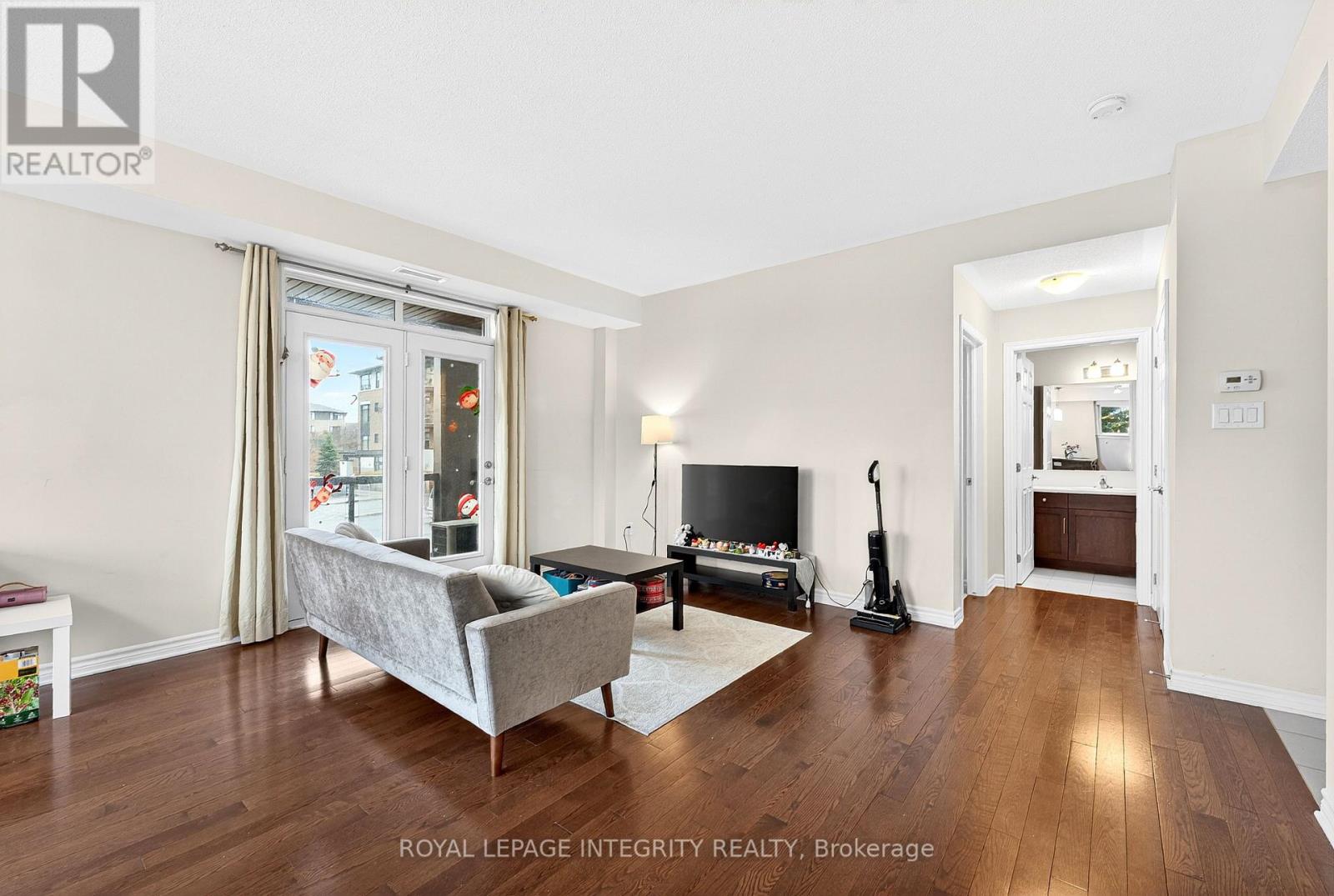 101 - 150 Guelph Private, Ottawa, Ontario  K2T 0J3 - Photo 14 - X12987742