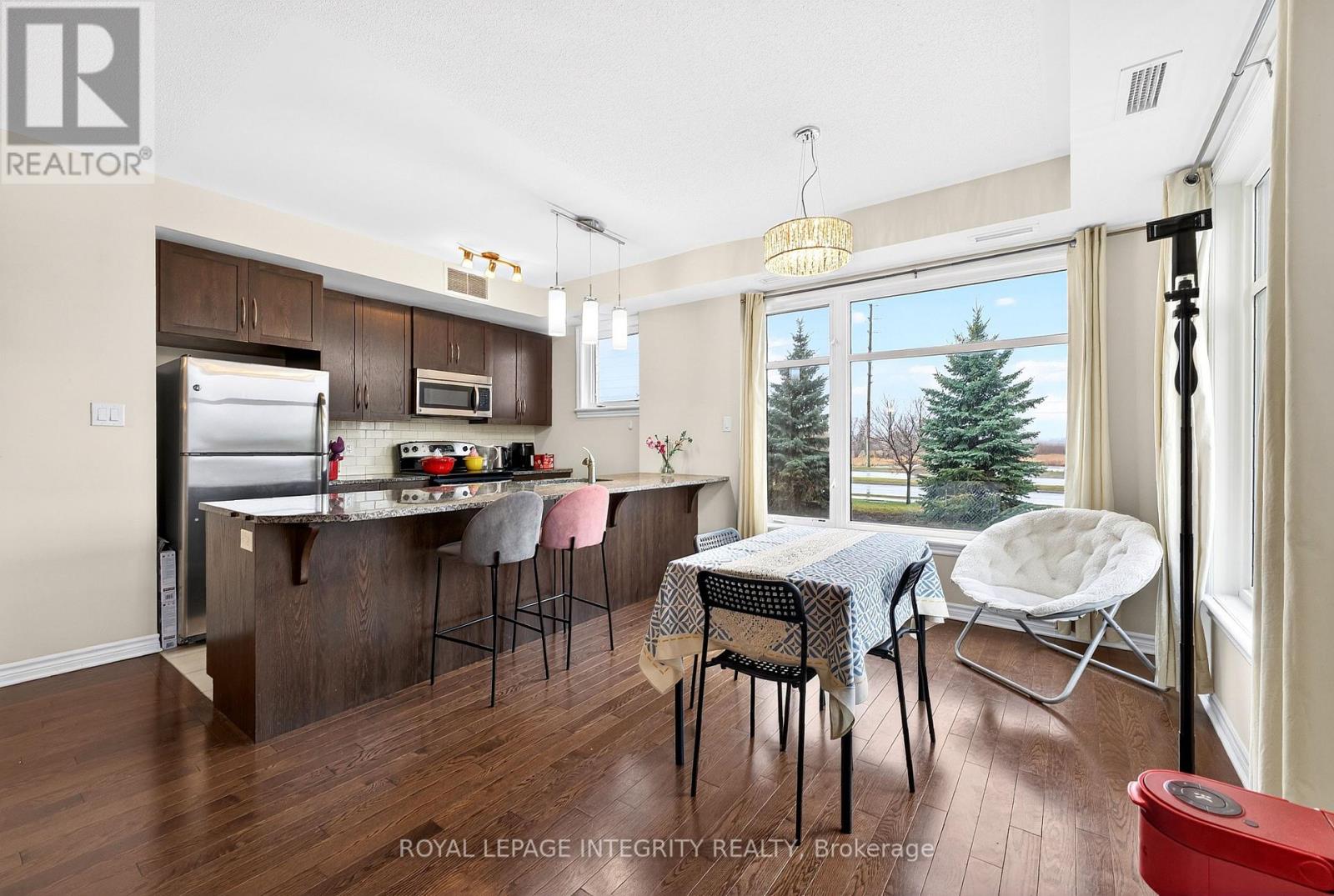 101 - 150 Guelph Private, Ottawa, Ontario  K2T 0J3 - Photo 15 - X12987742