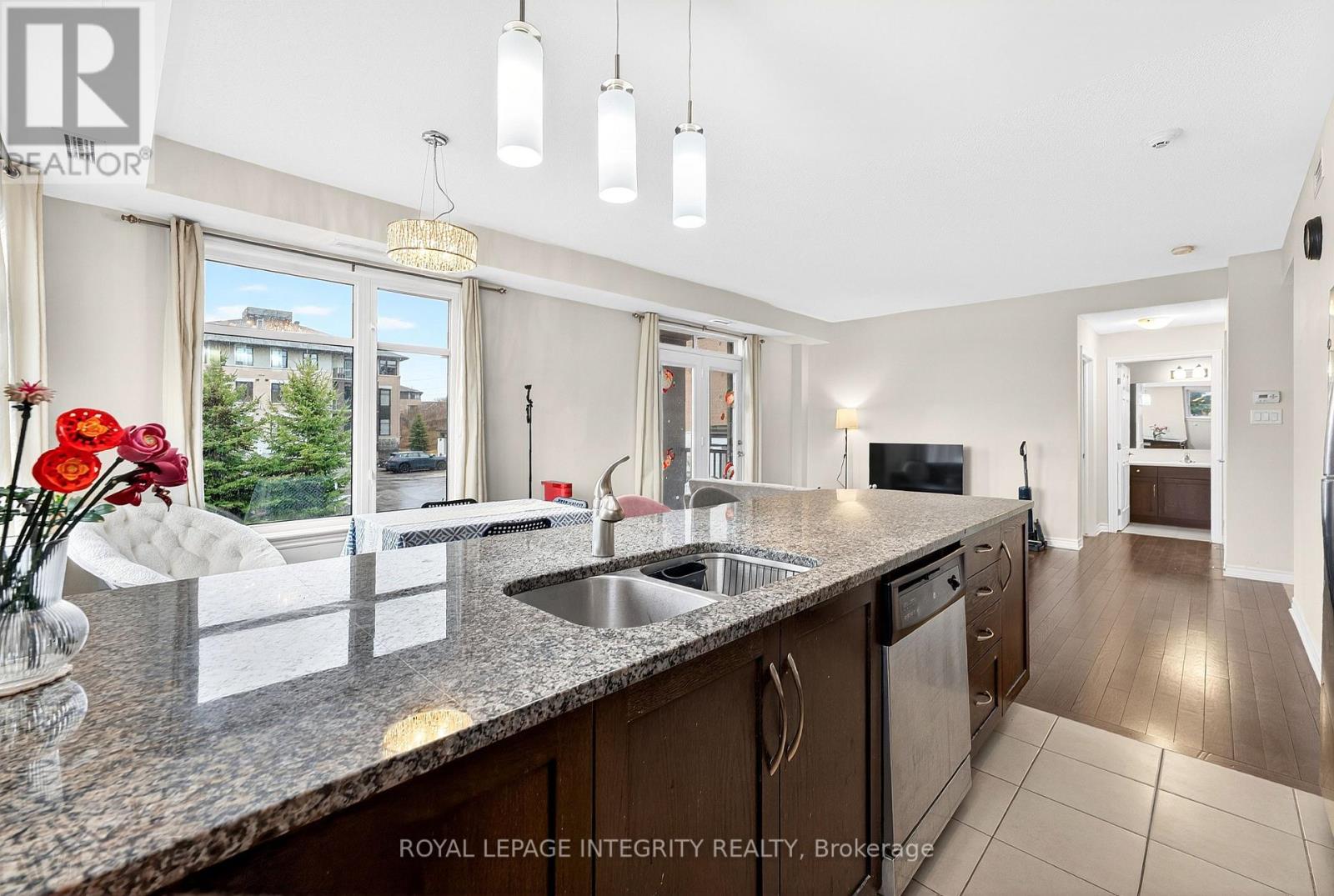 101 - 150 Guelph Private, Ottawa, Ontario  K2T 0J3 - Photo 19 - X12987742