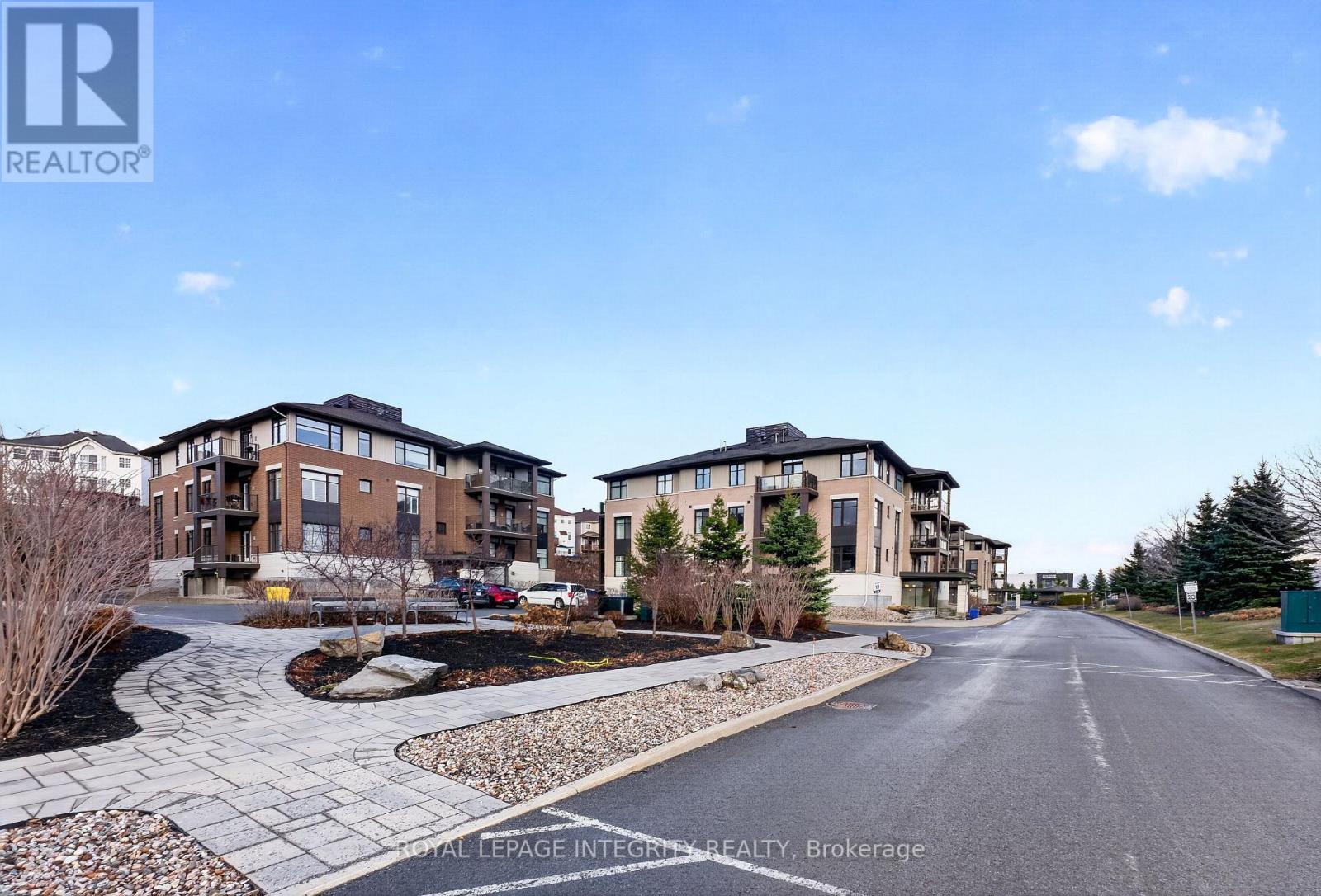 101 - 150 Guelph Private, Ottawa, Ontario  K2T 0J3 - Photo 2 - X12987742